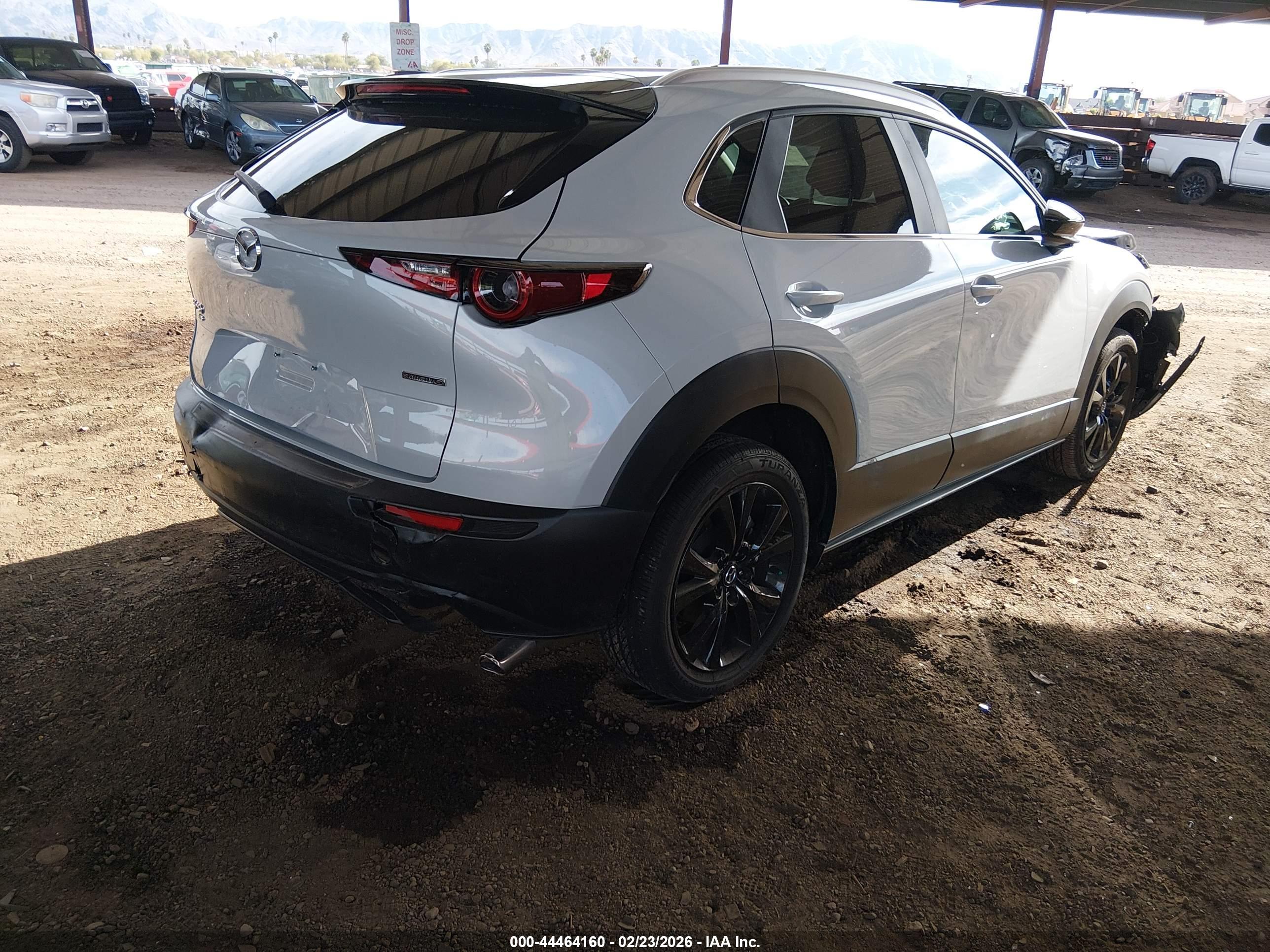 MAZDA CX-30 image 4