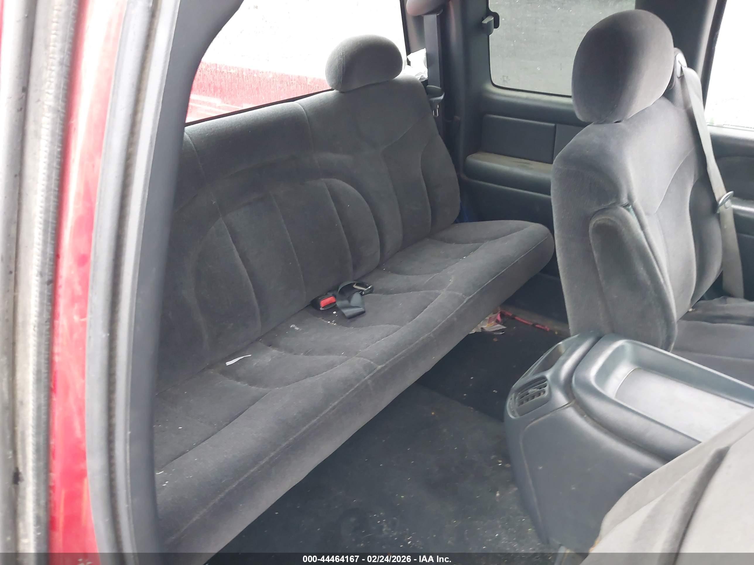 GMC SIERRA image 8