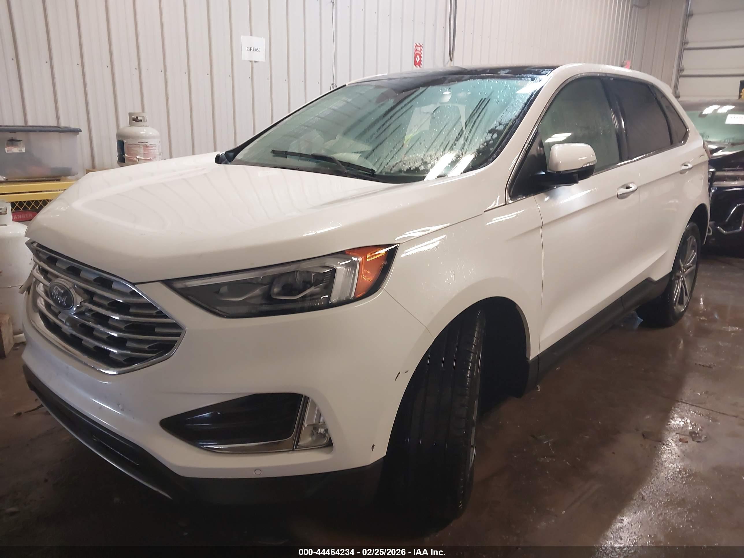 FORD EDGE image 2