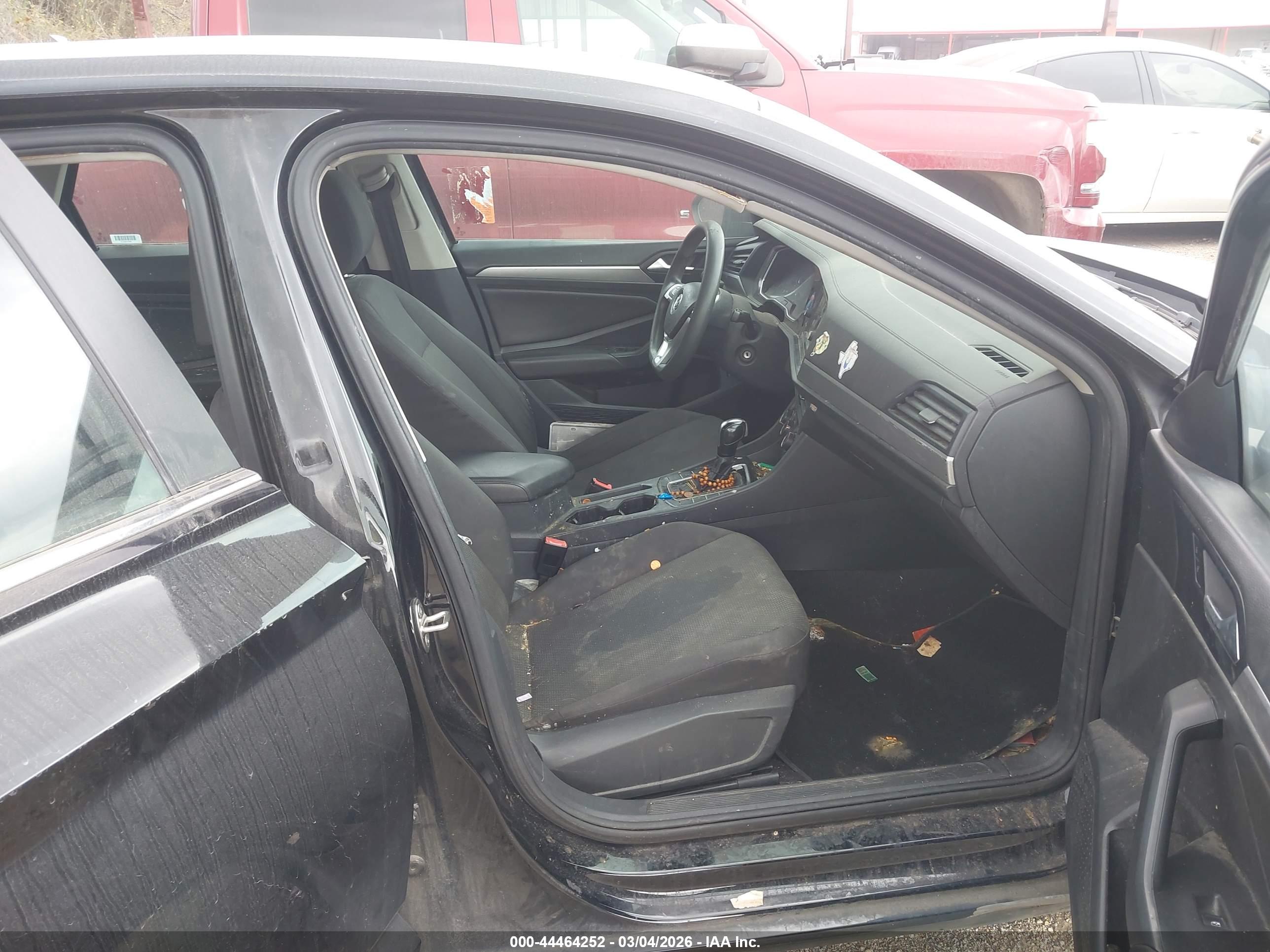 VOLKSWAGEN JETTA image 5