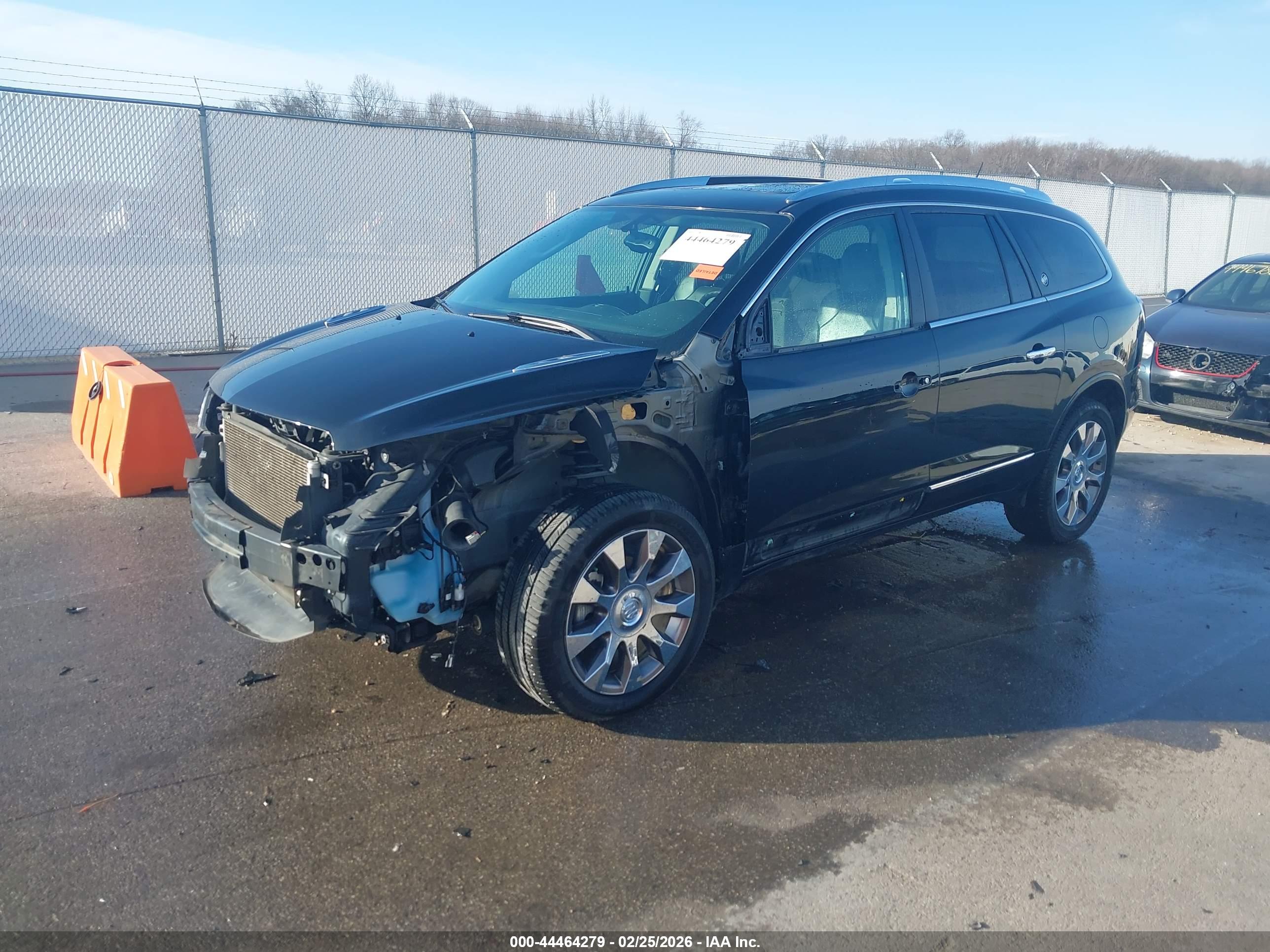BUICK ENCLAVE image 2