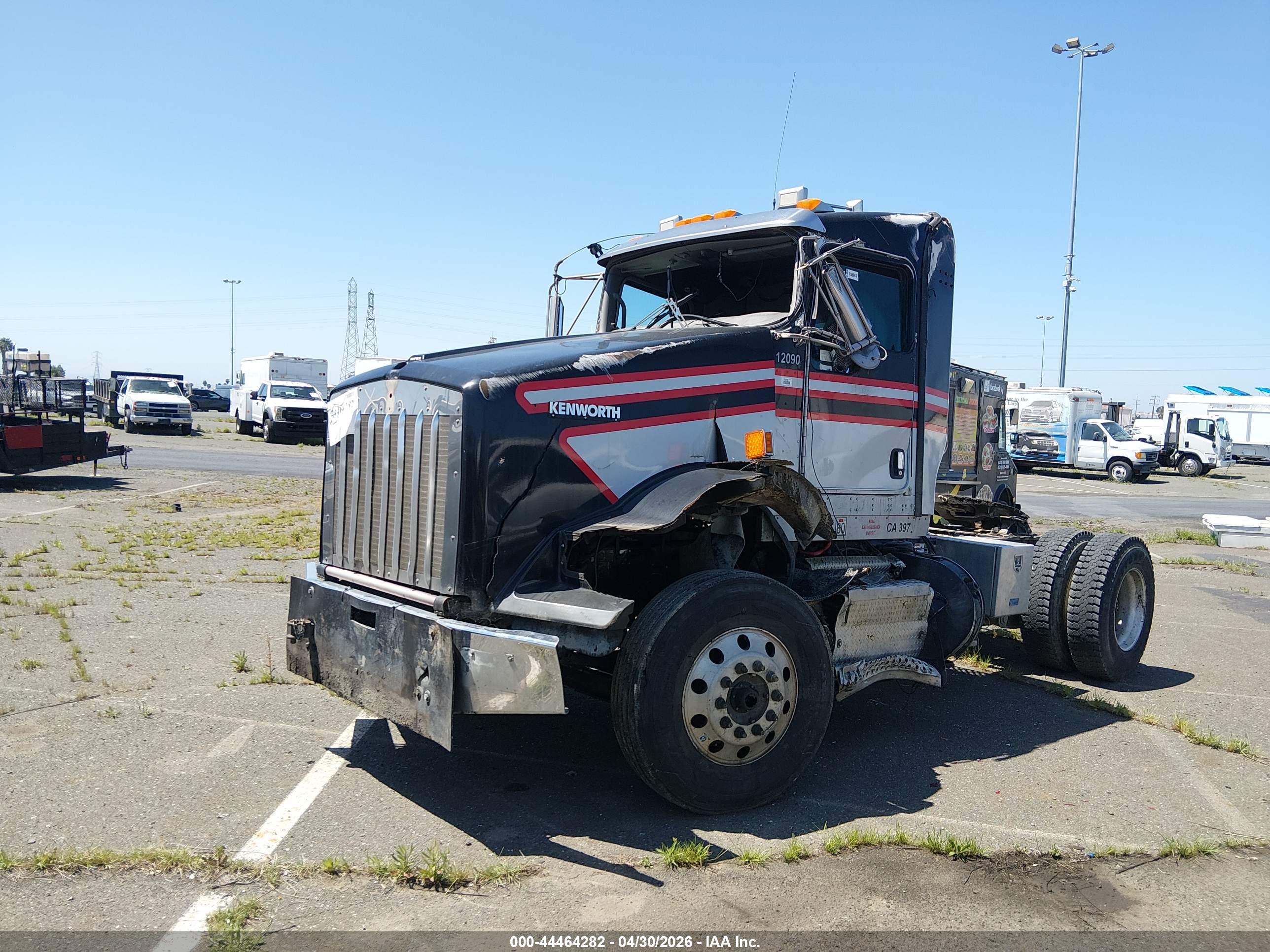 KENWORTH T800 image 2