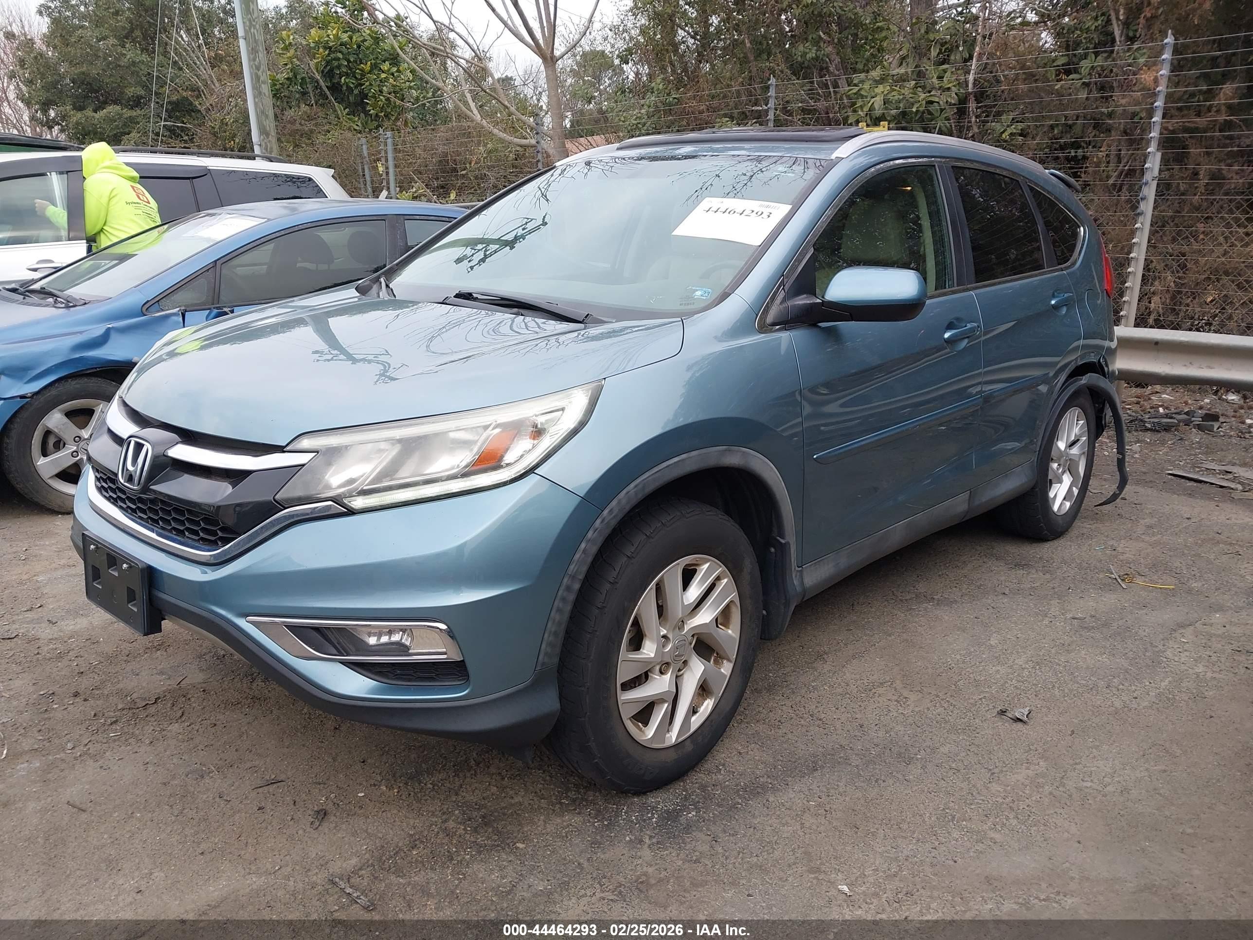 HONDA CR-V image 2