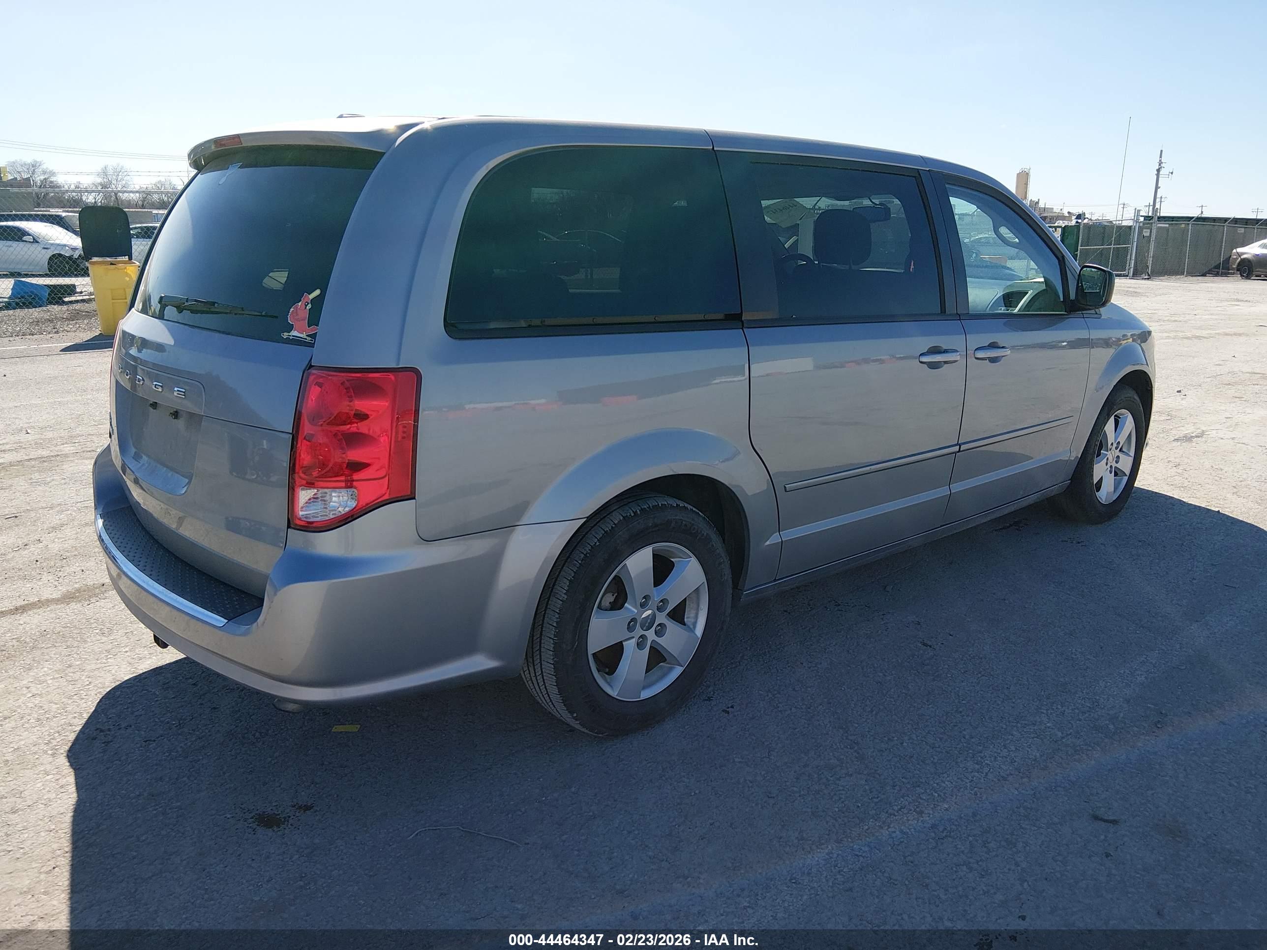 DODGE GRAND image 4