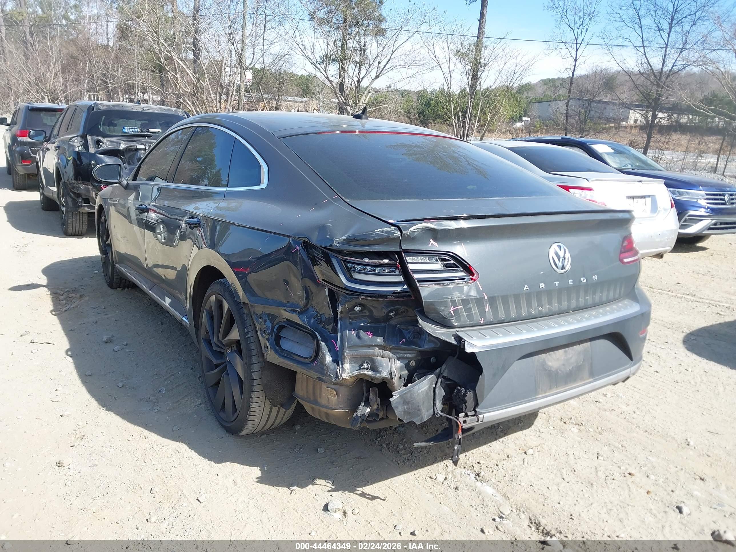 VOLKSWAGEN ARTEON image 3