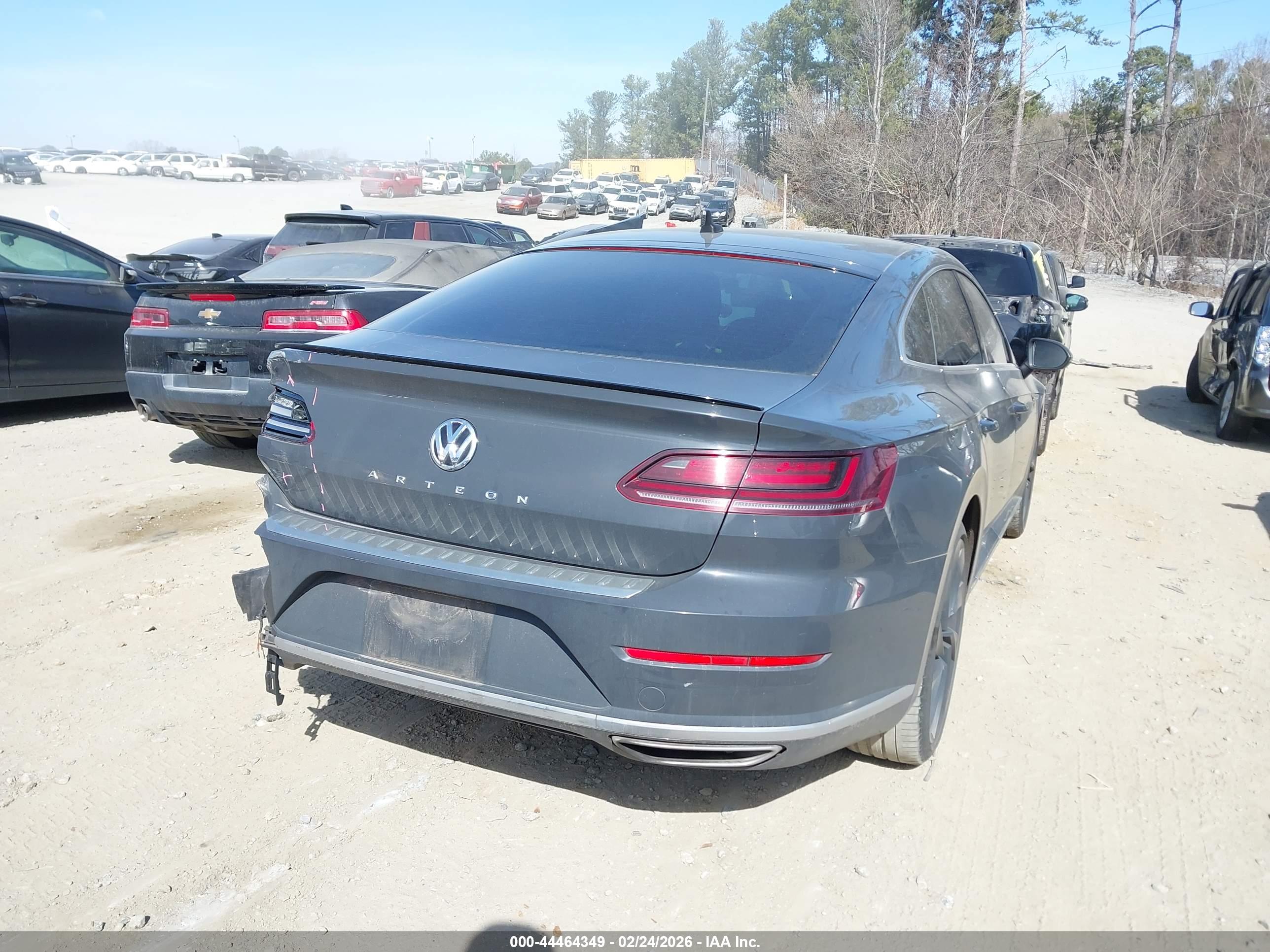 VOLKSWAGEN ARTEON image 4