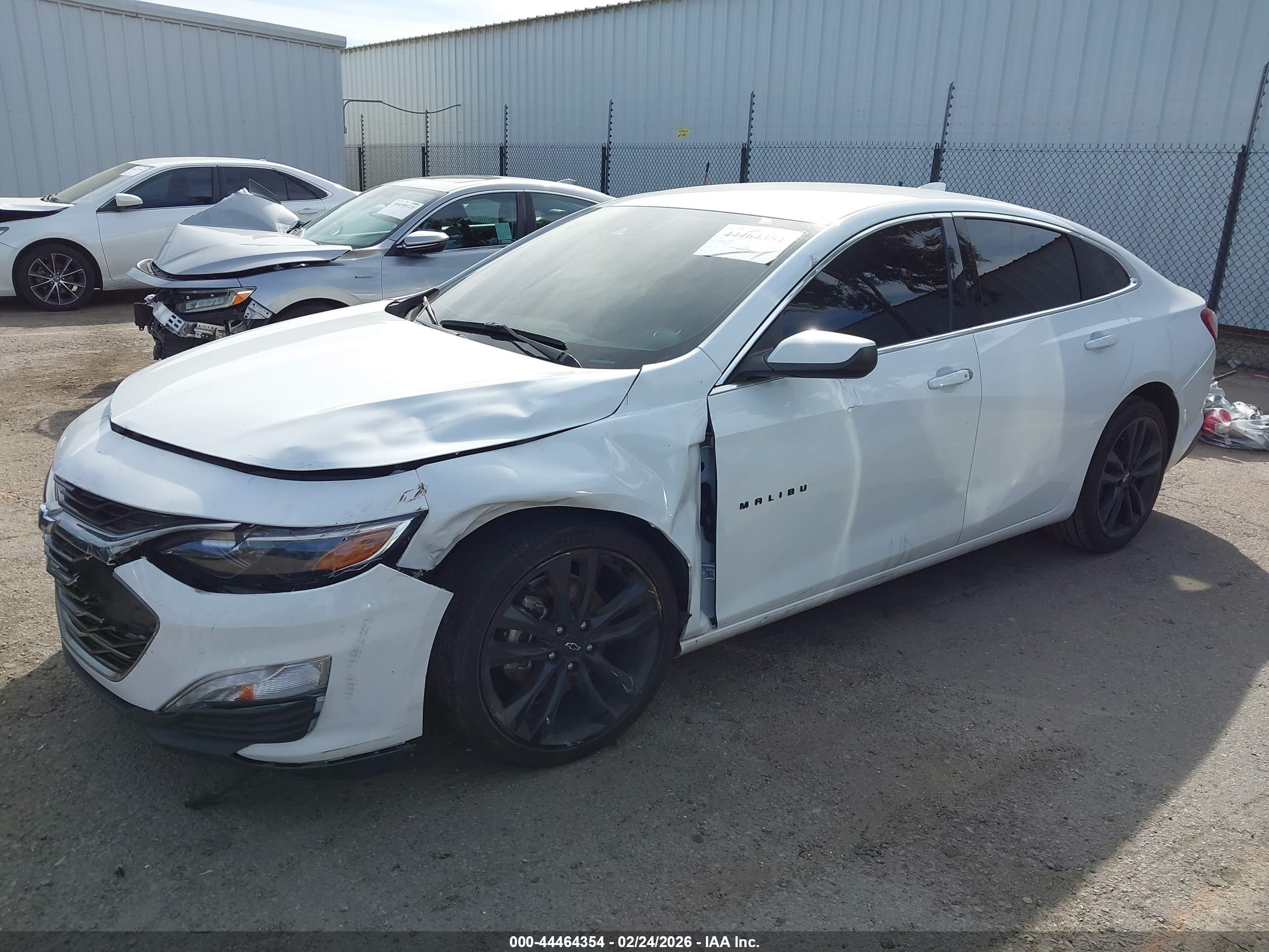 CHEVROLET MALIBU image 2