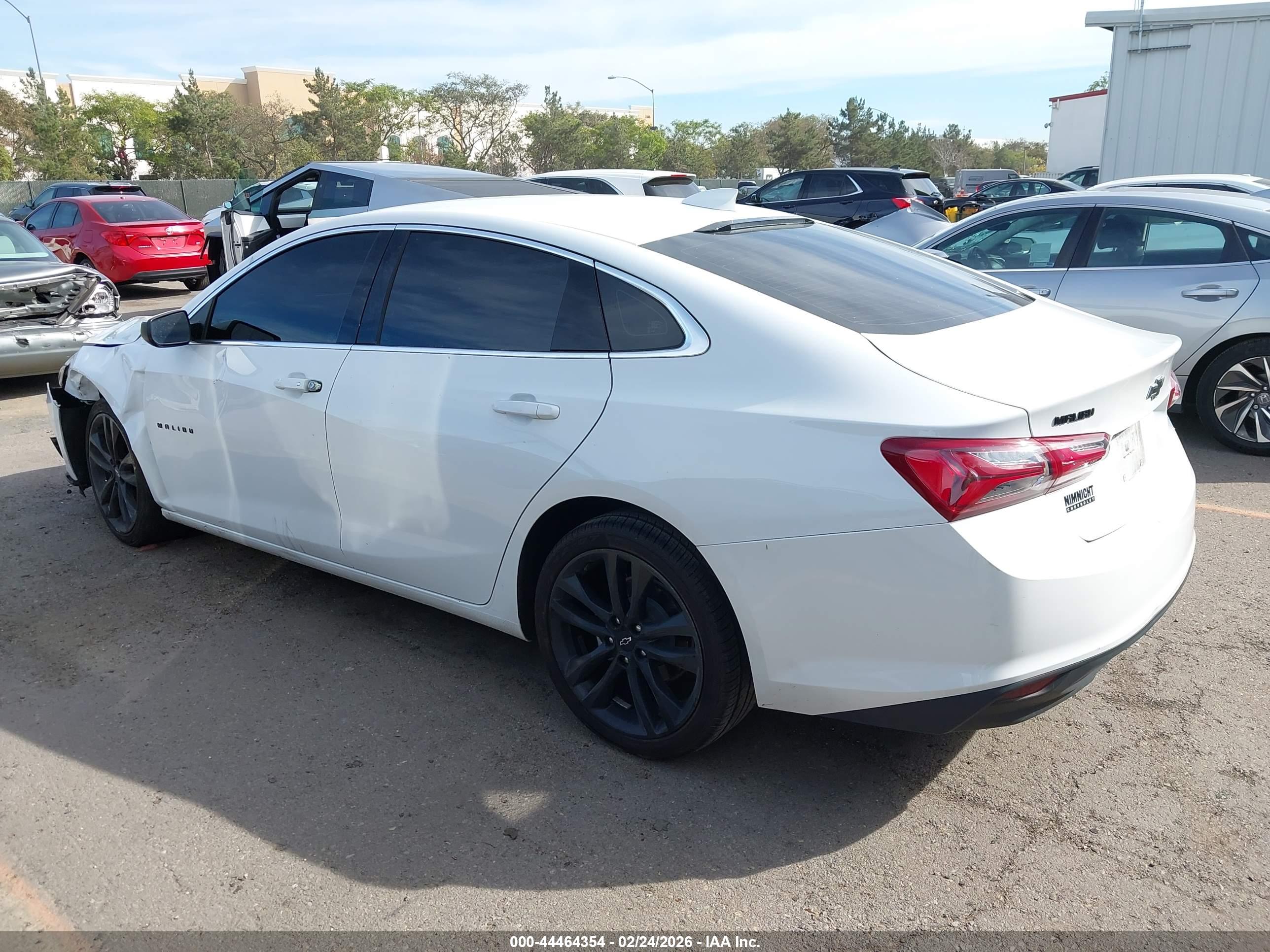 CHEVROLET MALIBU image 3