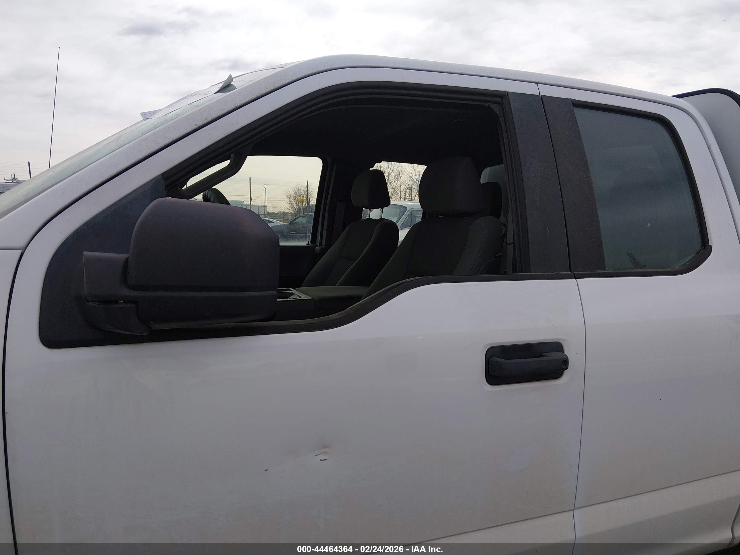 FORD F-150 image 6