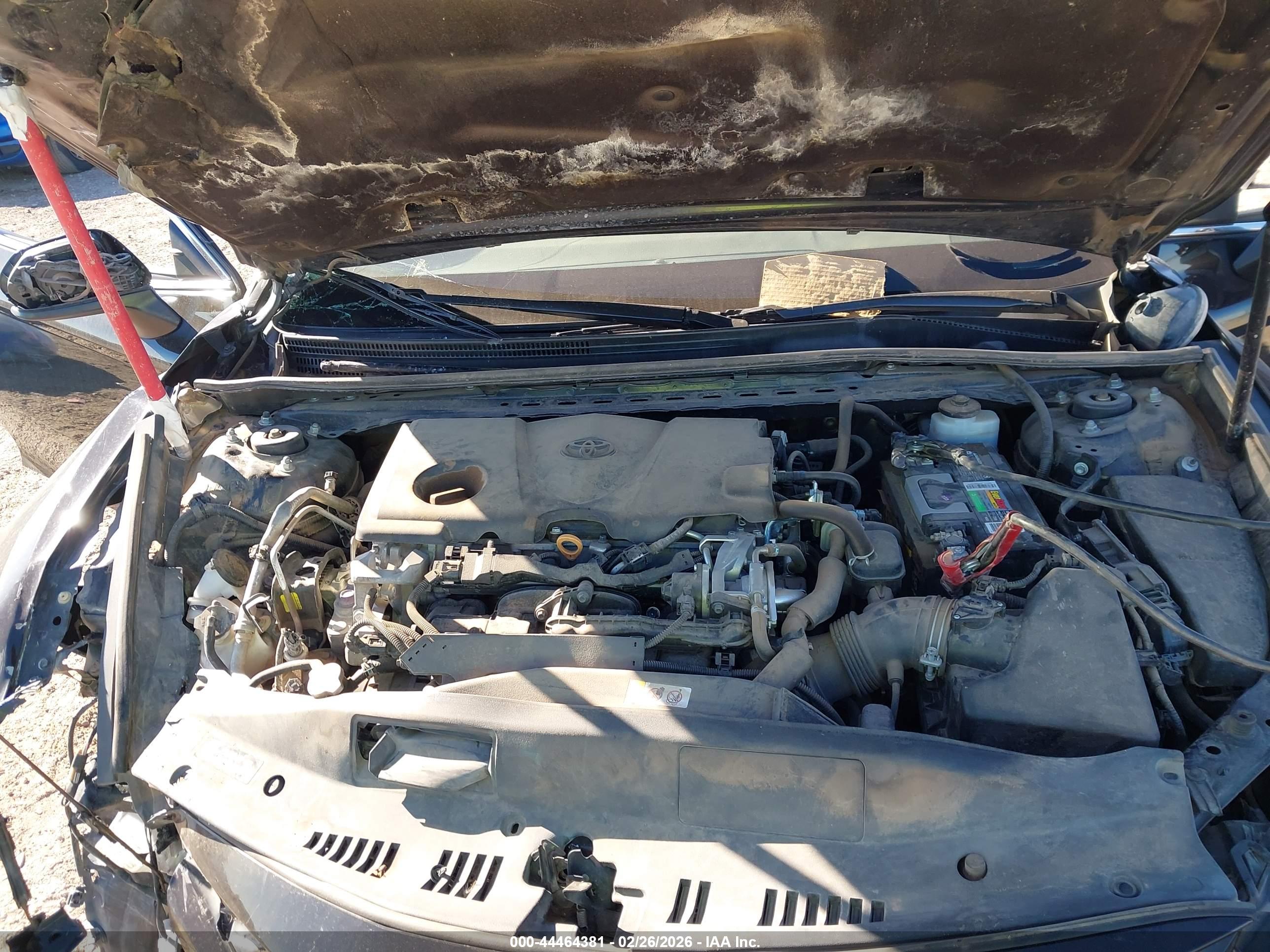 TOYOTA CAMRY image 10