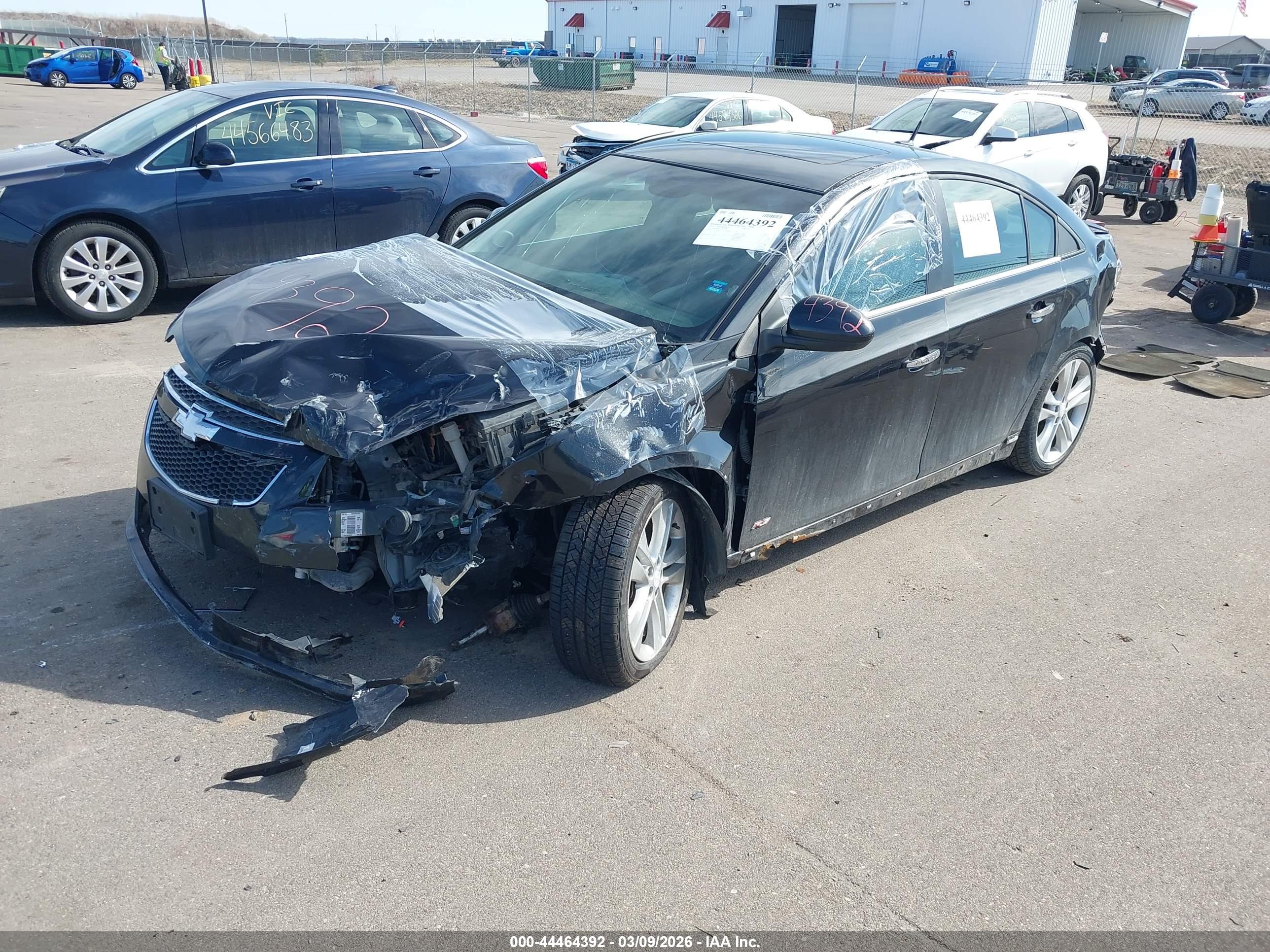 CHEVROLET CRUZE image 2