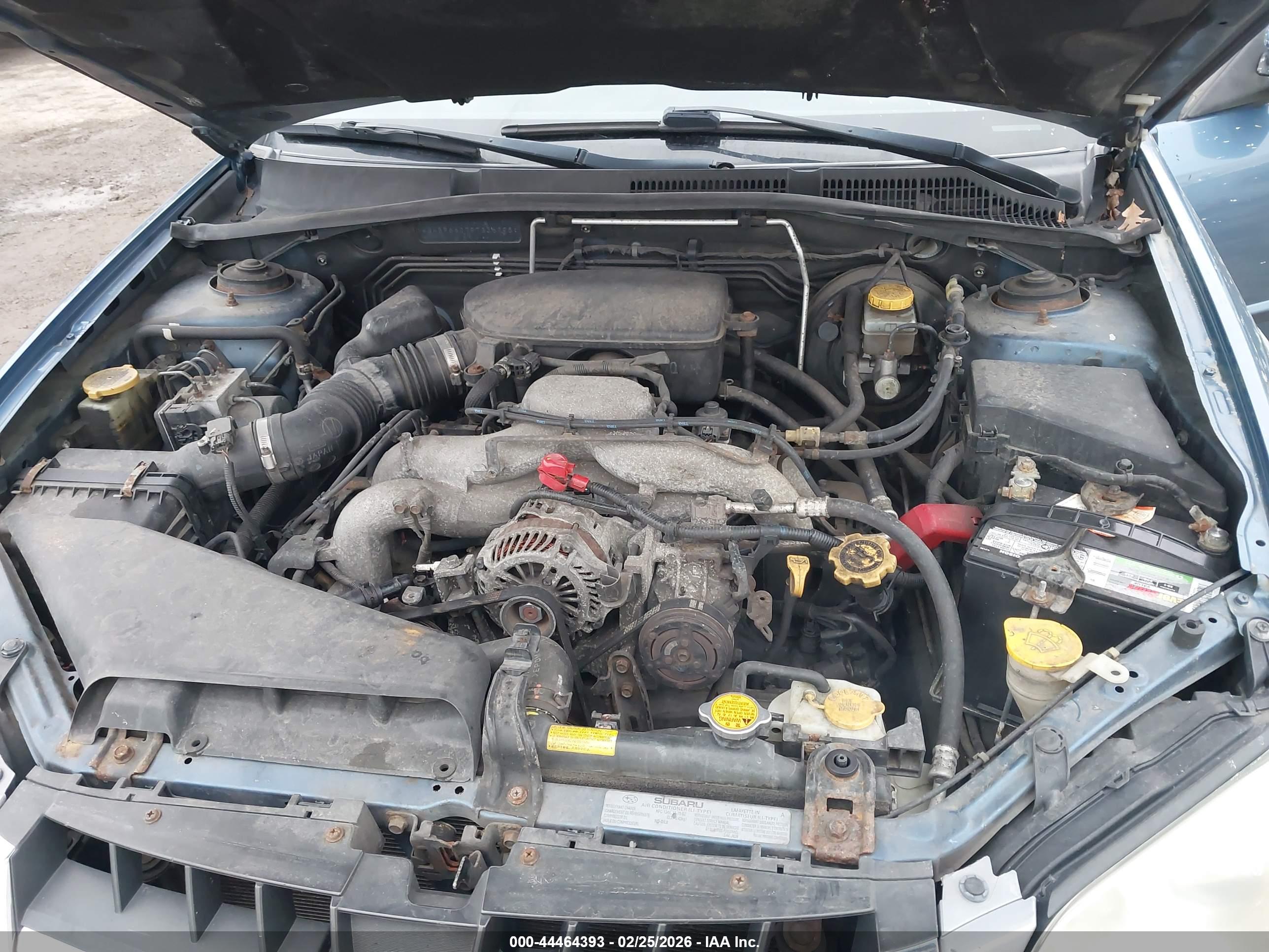 SUBARU OUTBACK image 10