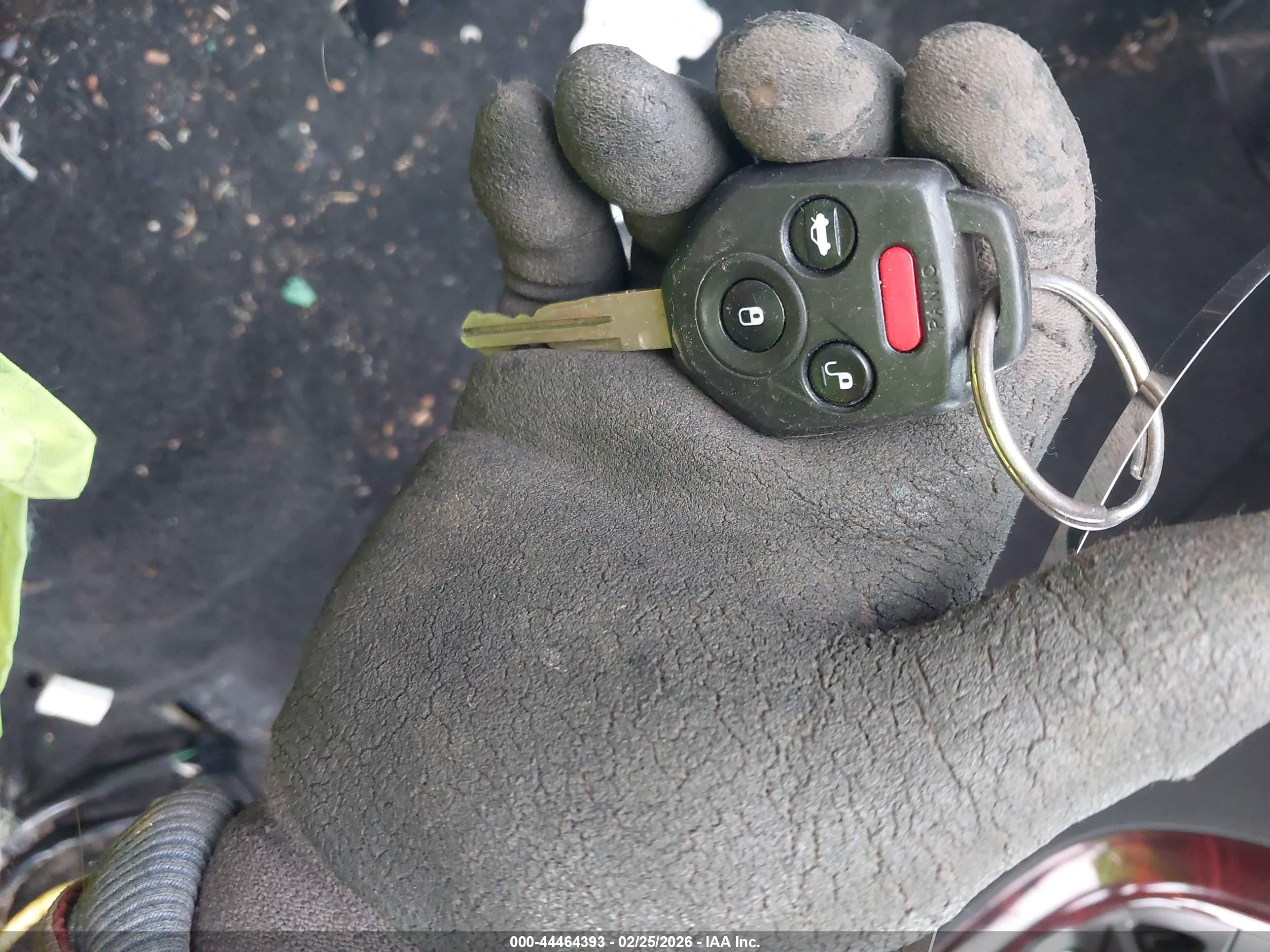 SUBARU OUTBACK image 11
