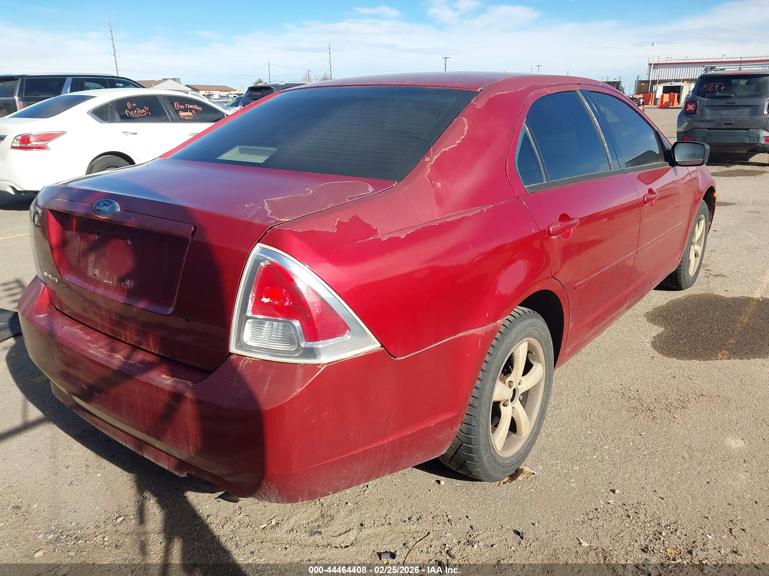 FORD FUSION image 4