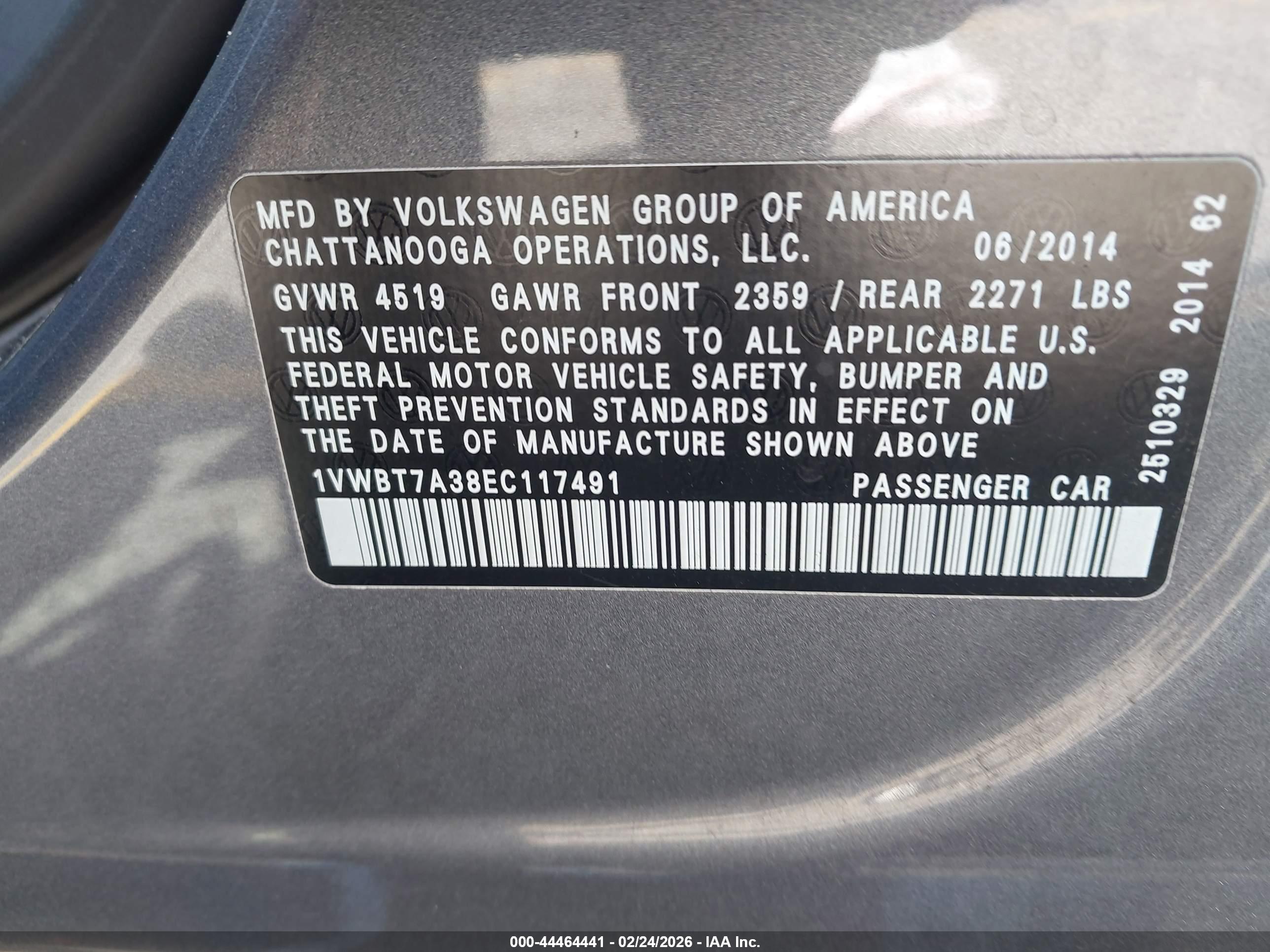 VOLKSWAGEN PASSAT image 9