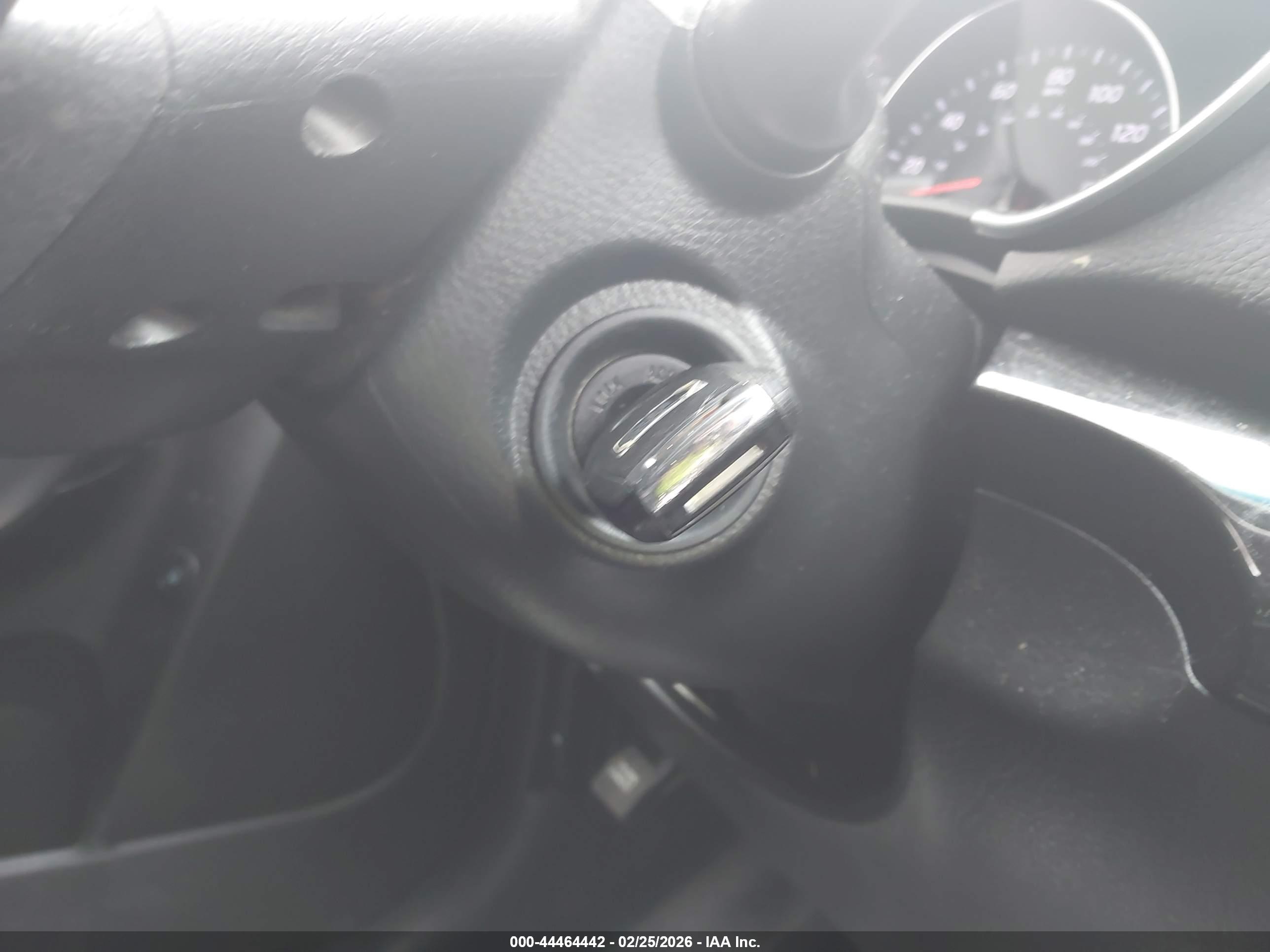 KIA SORENTO image 11