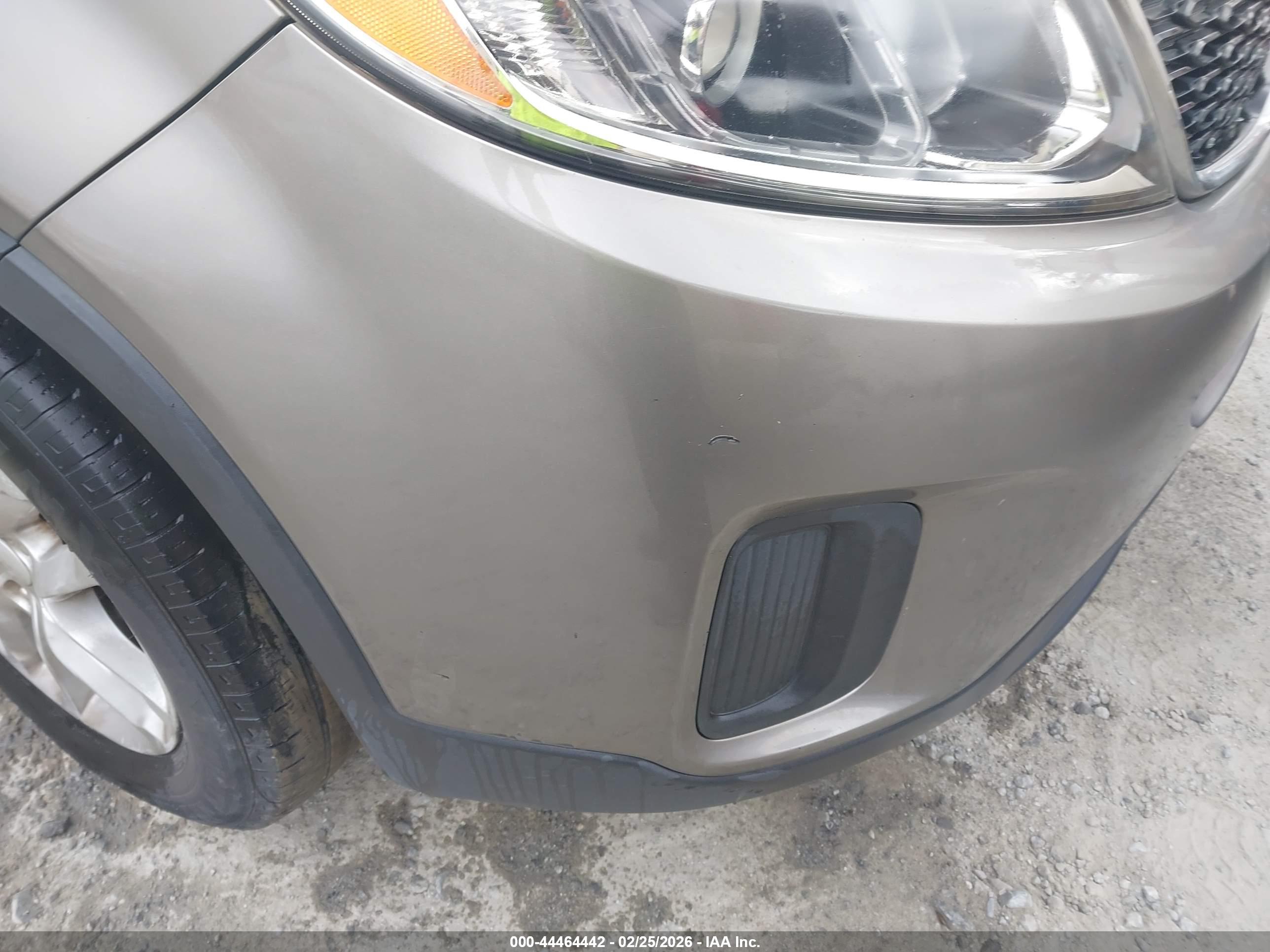 KIA SORENTO image 6