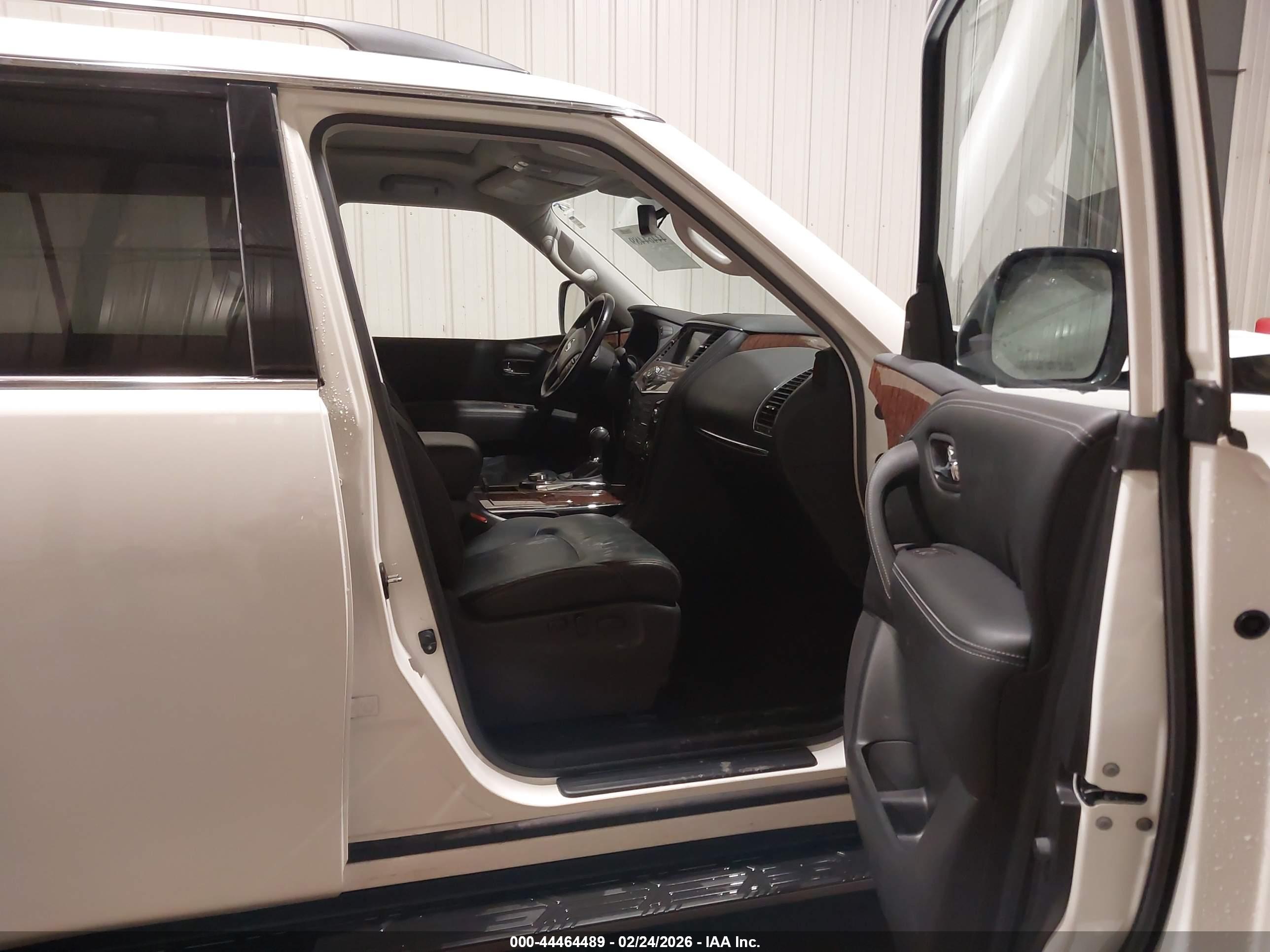 NISSAN ARMADA image 5
