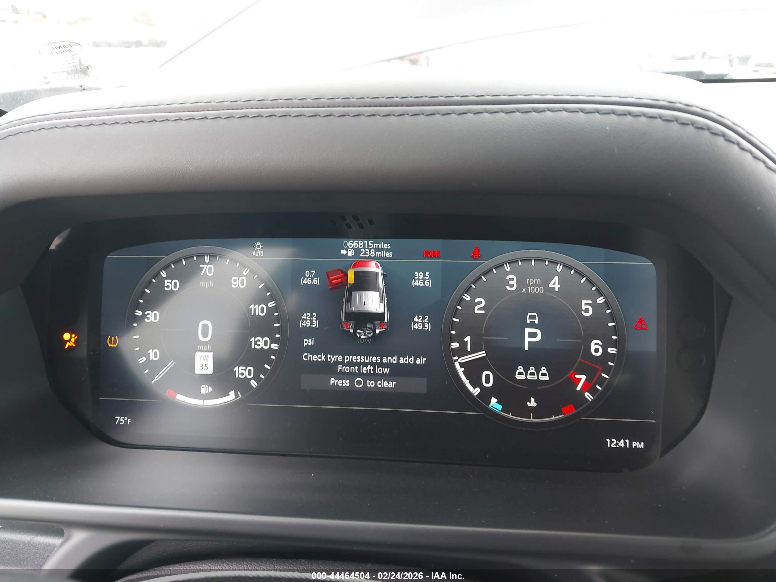 LAND ROVER image 7