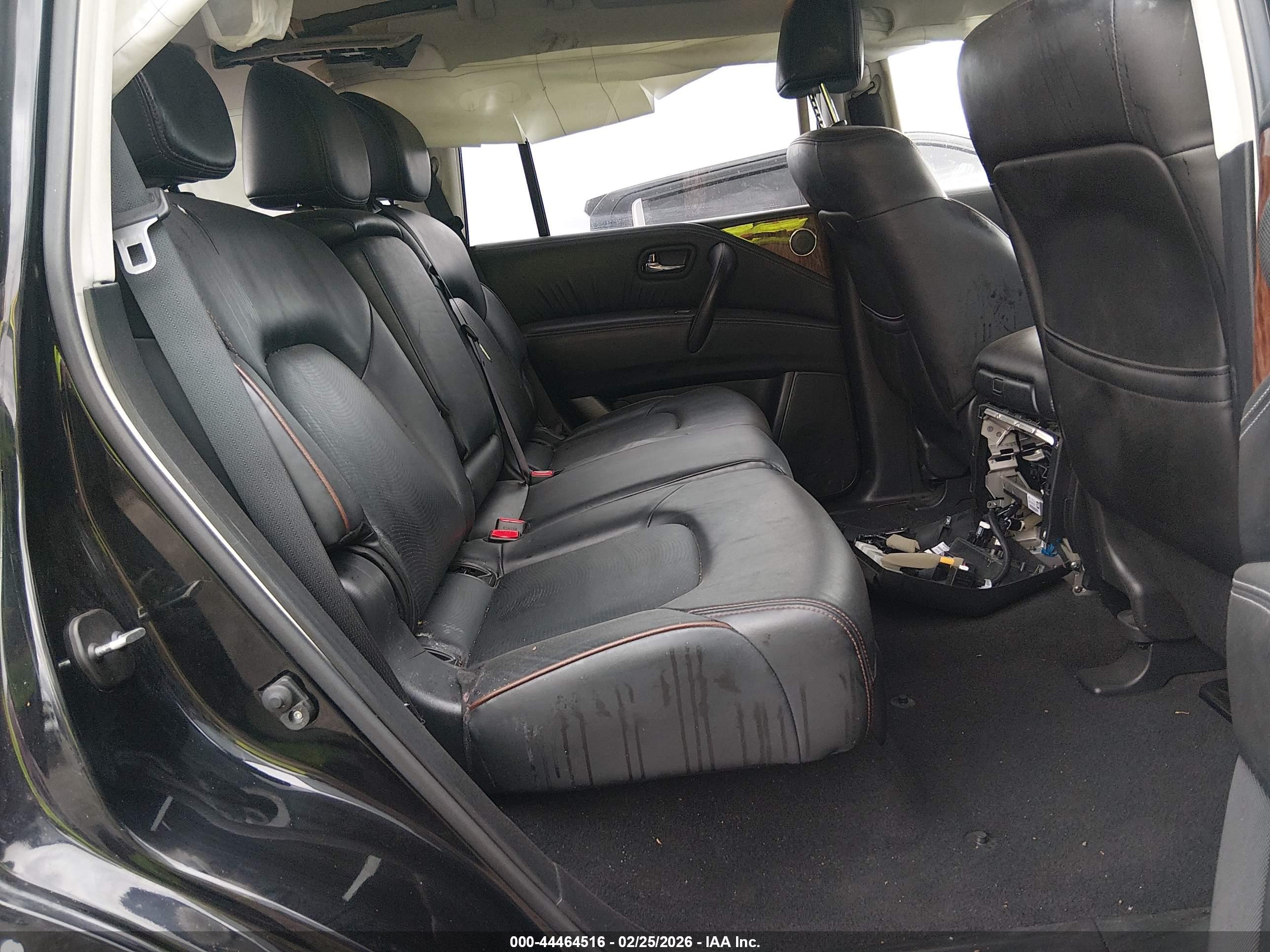 NISSAN ARMADA image 8