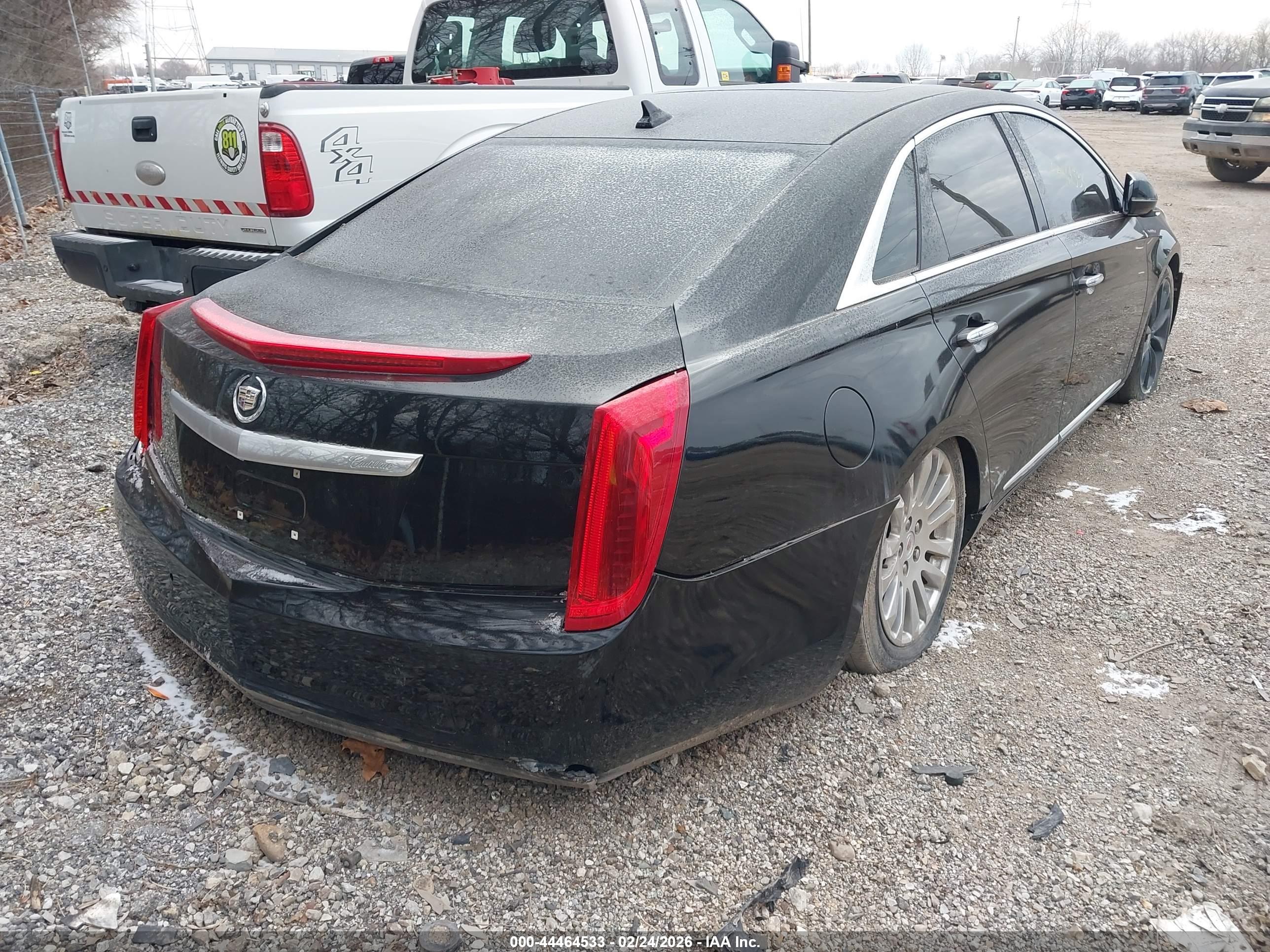 CADILLAC XTS image 4
