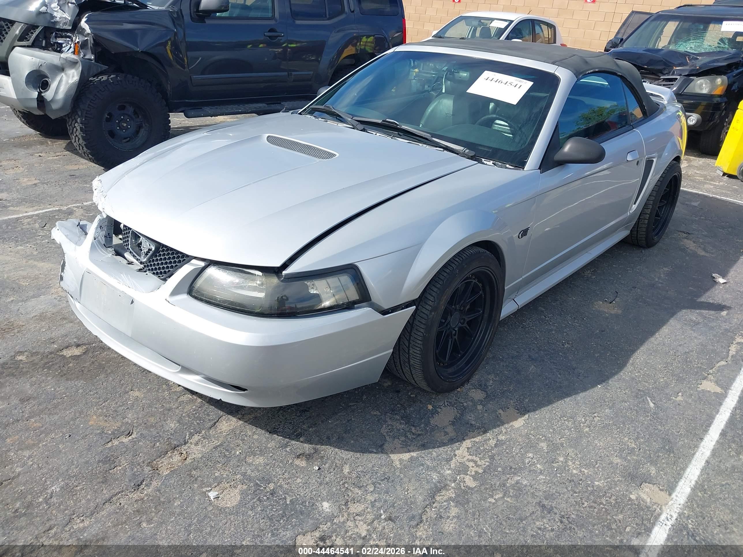 FORD MUSTANG image 2