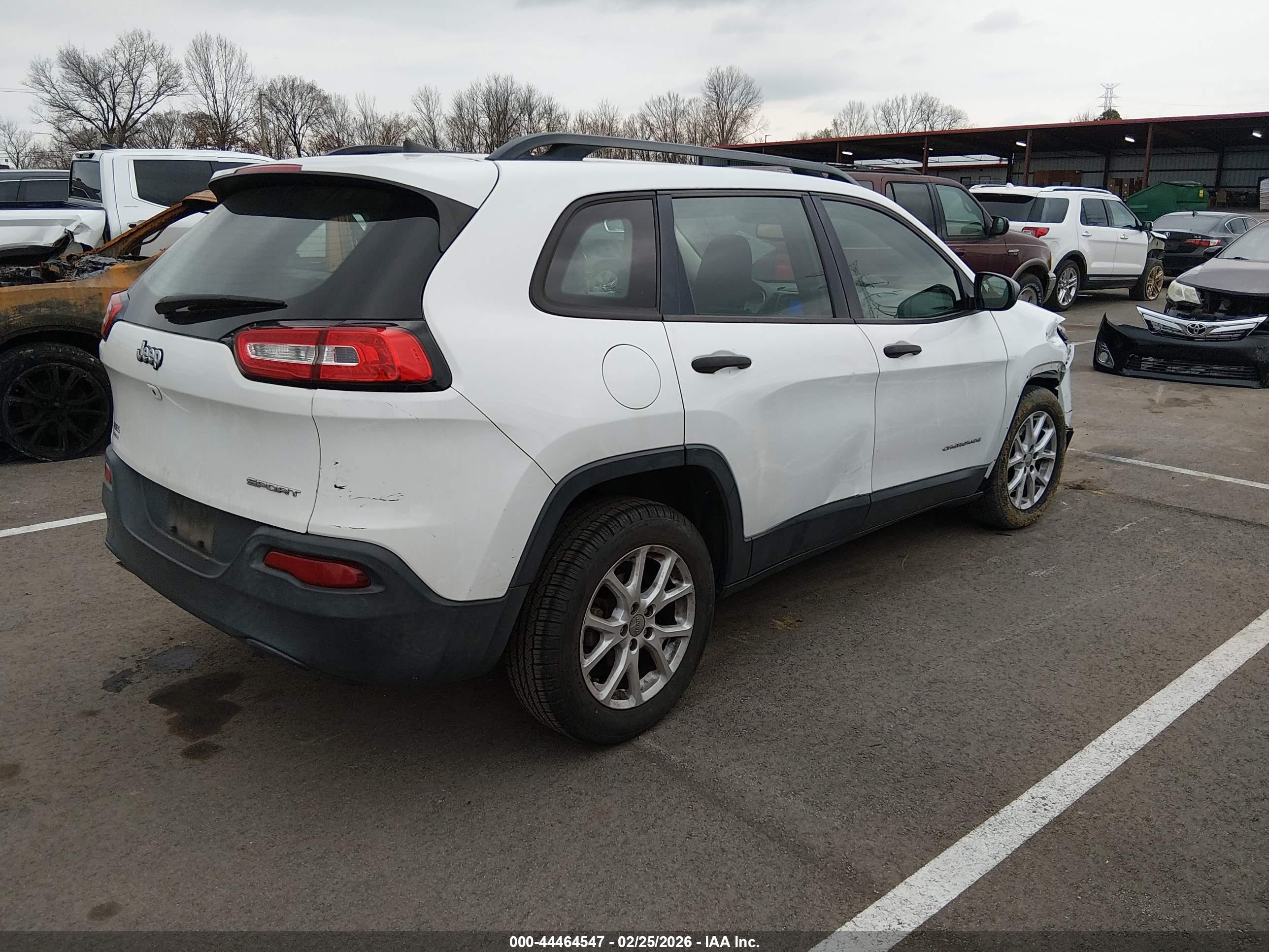 JEEP CHEROKEE image 4