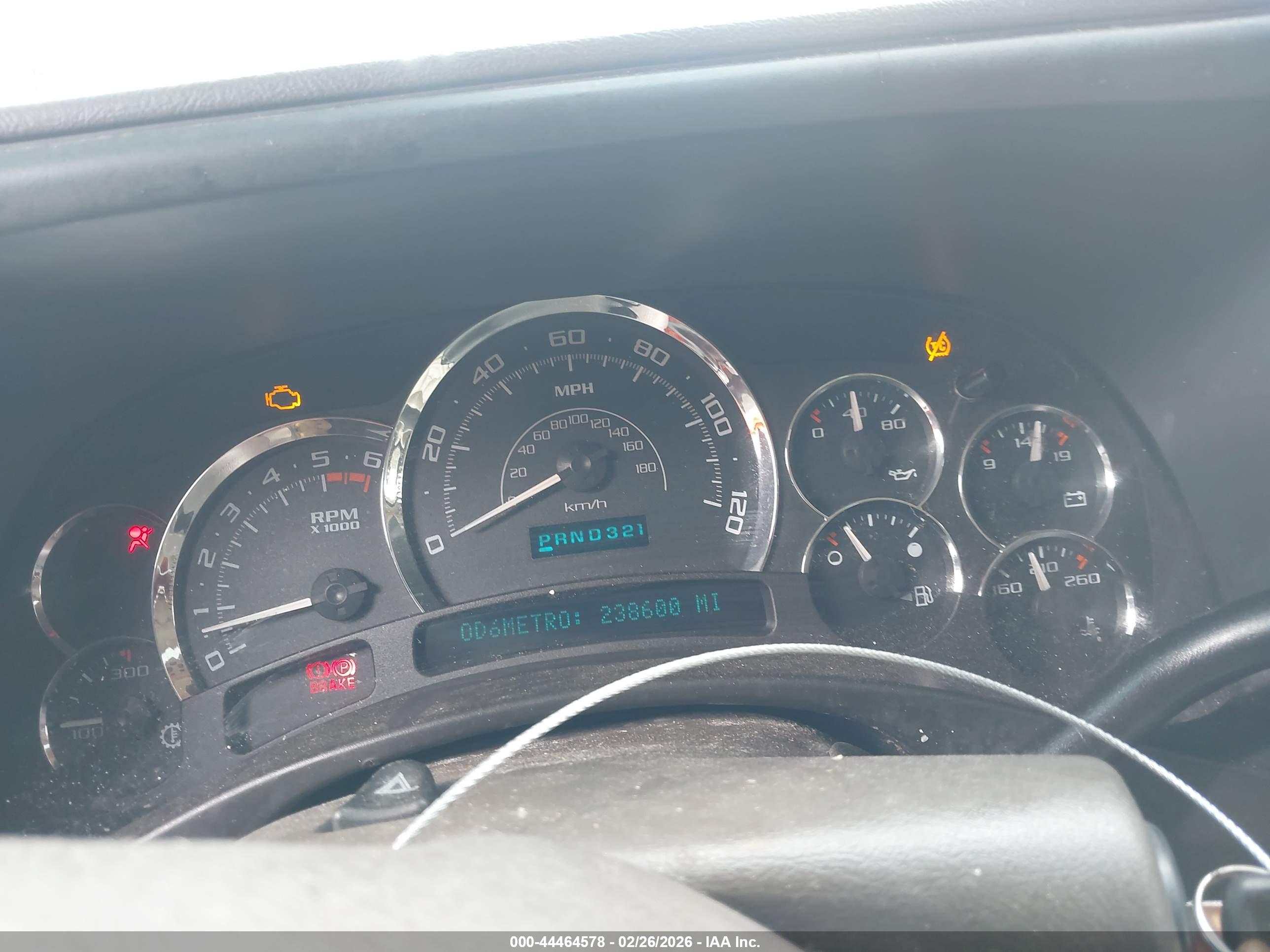 CADILLAC ESCALADE image 7
