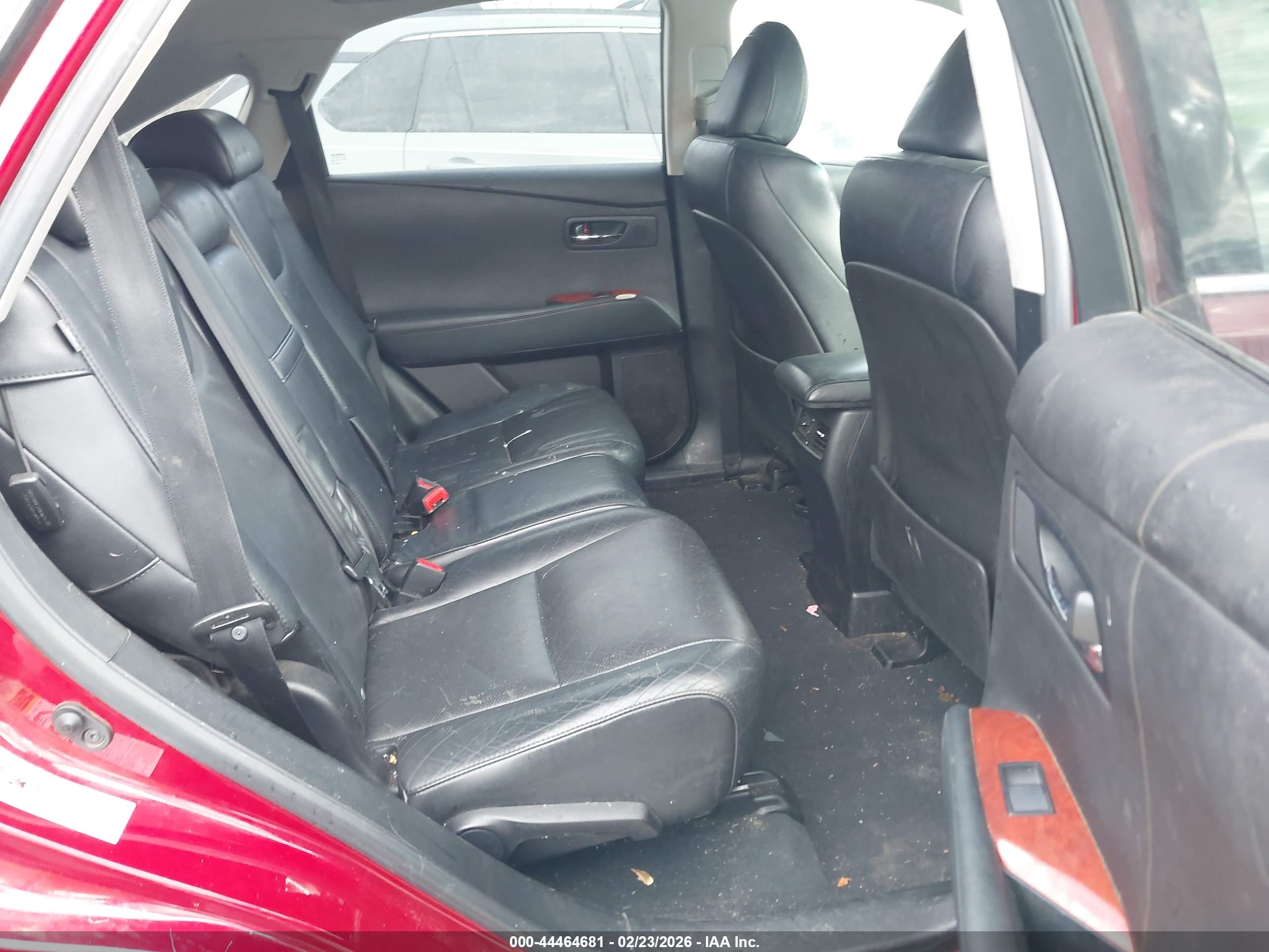 LEXUS RX image 8