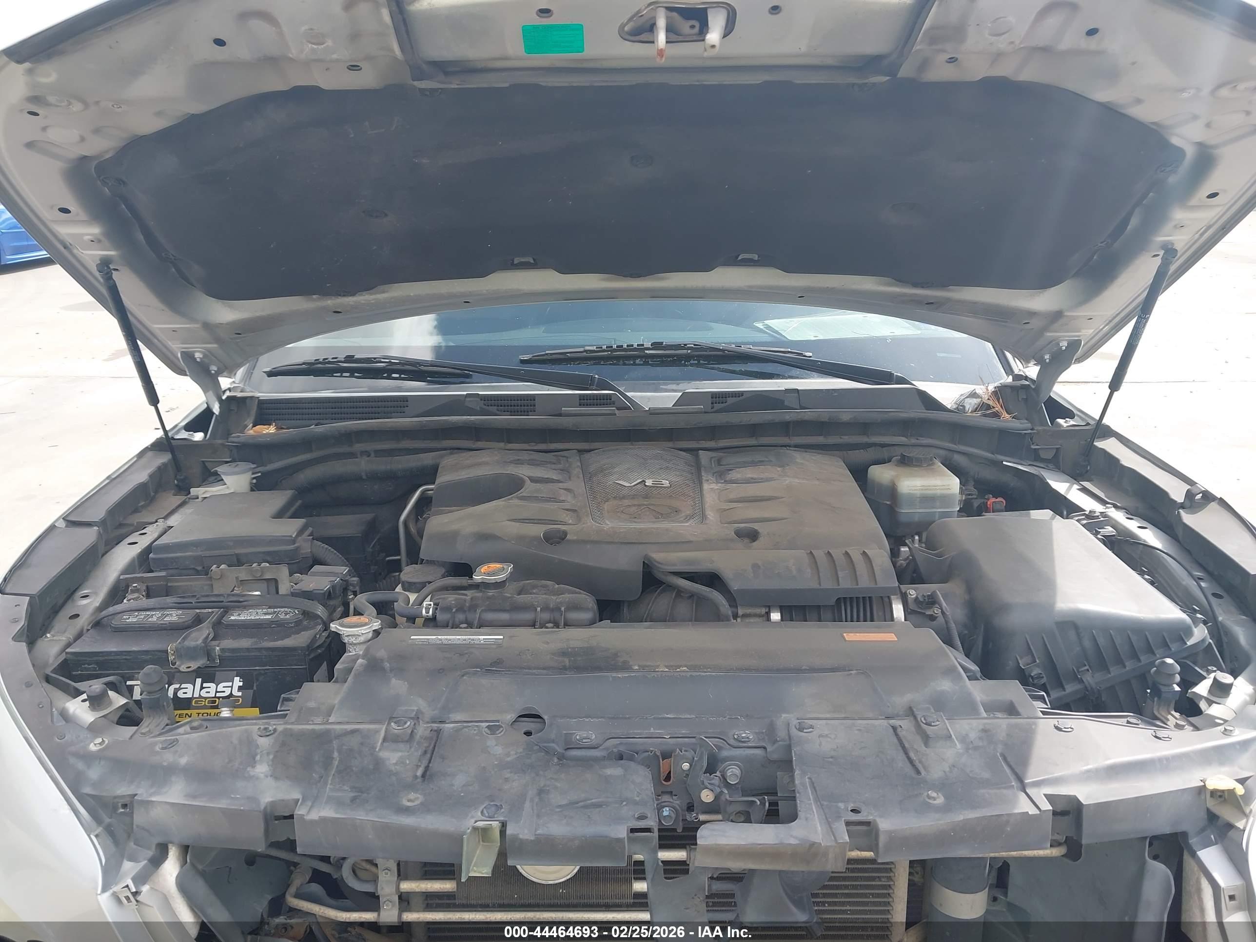 INFINITI QX80 image 10