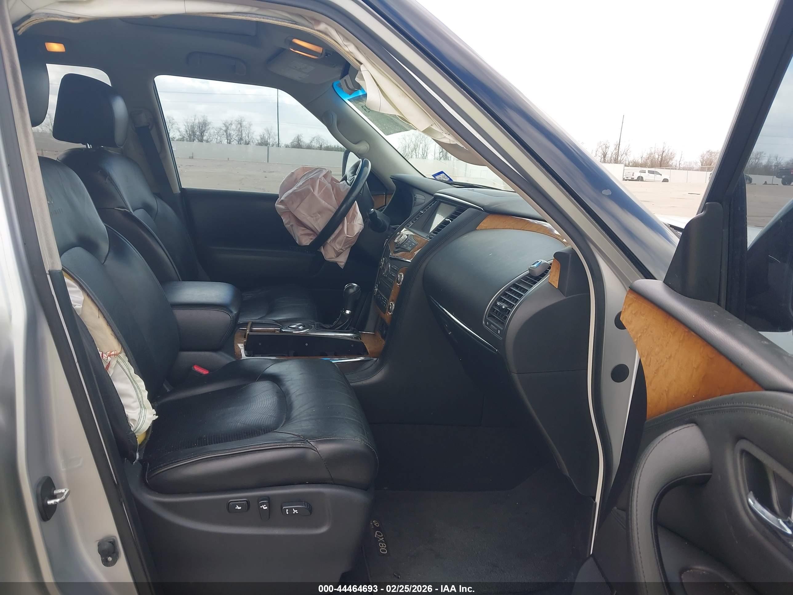 INFINITI QX80 image 5
