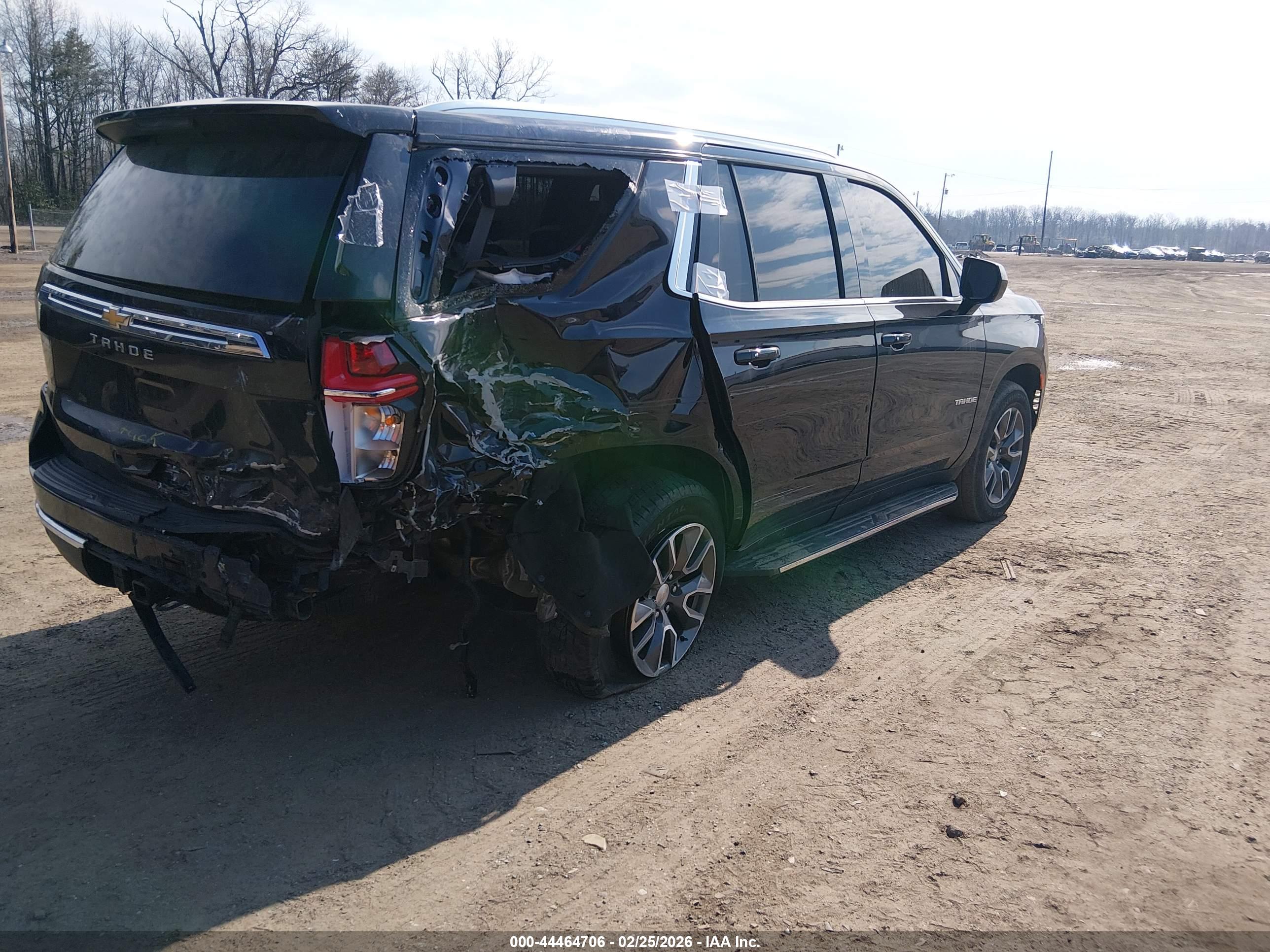 CHEVROLET TAHOE image 4