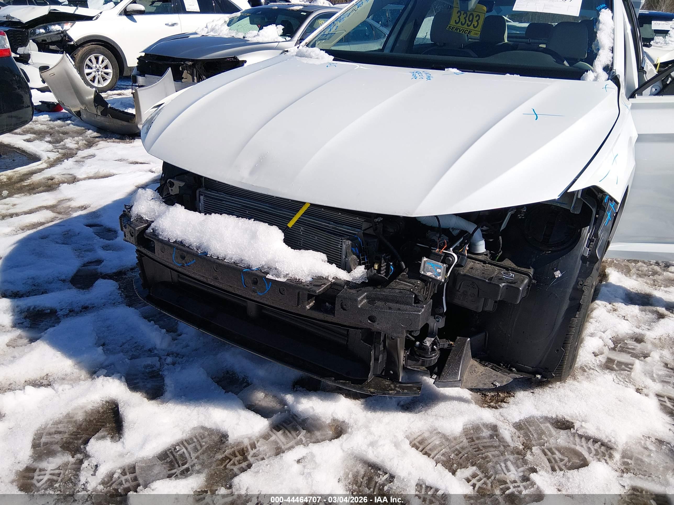 VOLKSWAGEN JETTA image 6