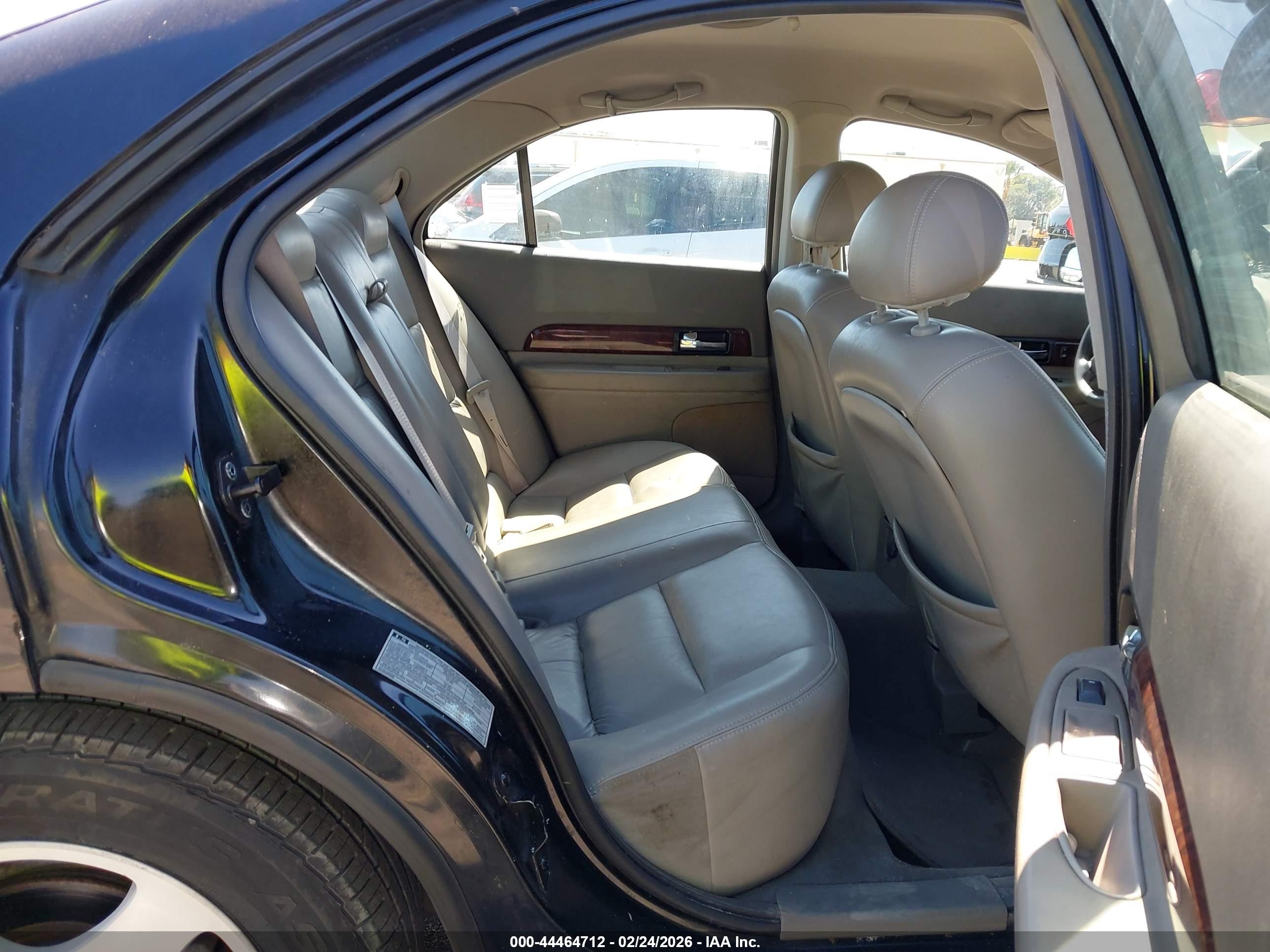 LINCOLN LS image 8