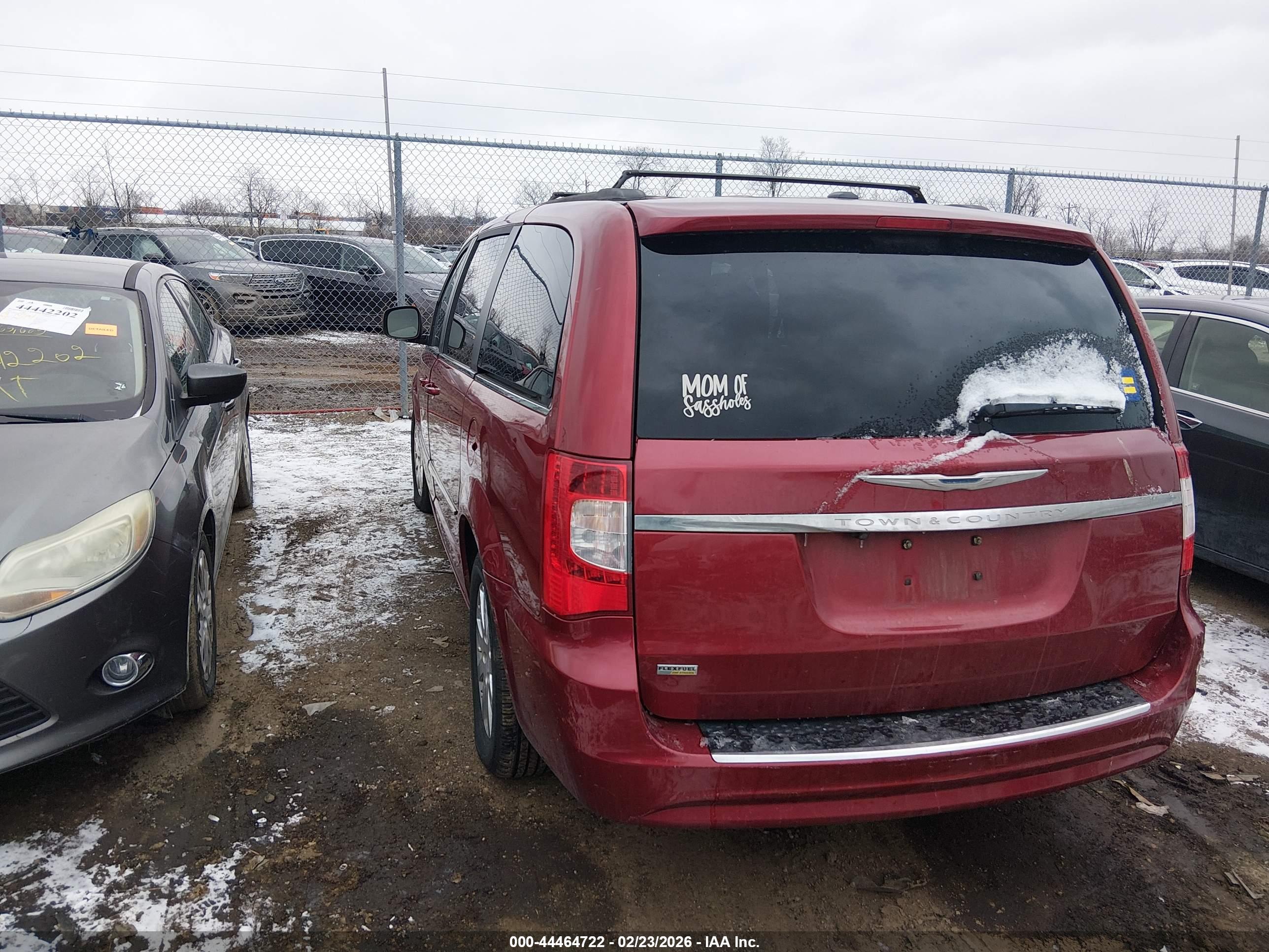 CHRYSLER TOWN image 3