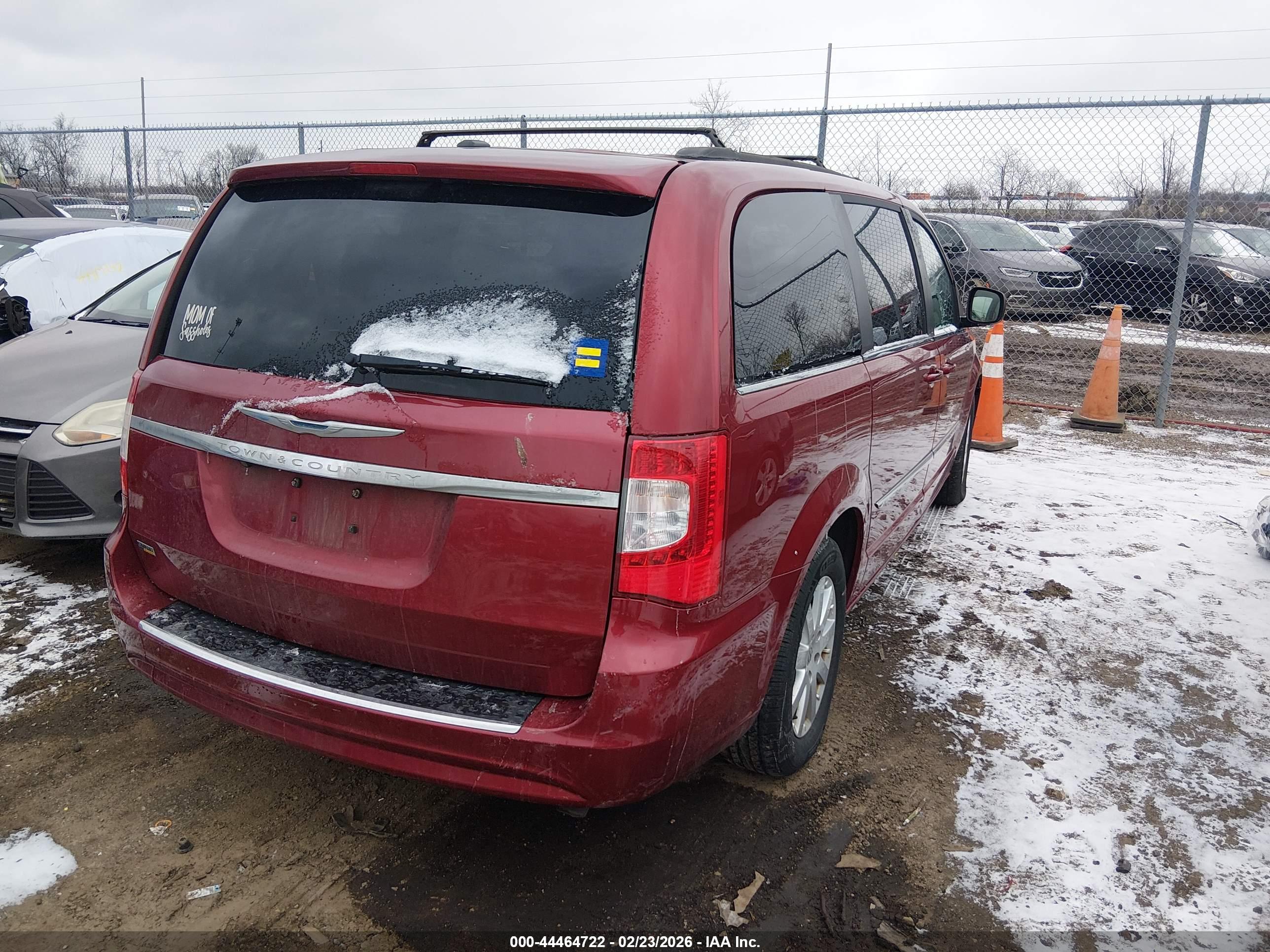 CHRYSLER TOWN image 4