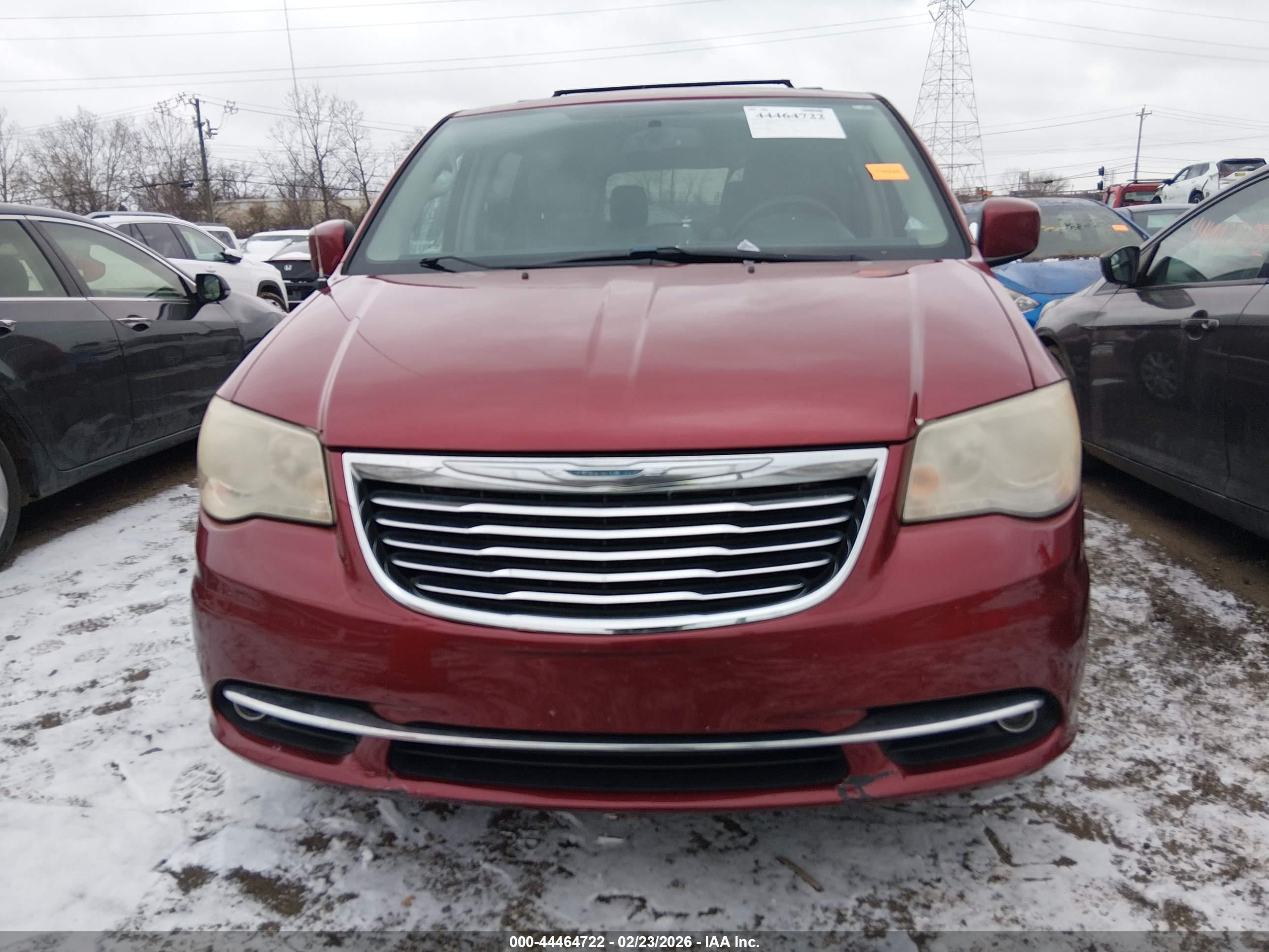 CHRYSLER TOWN image 6