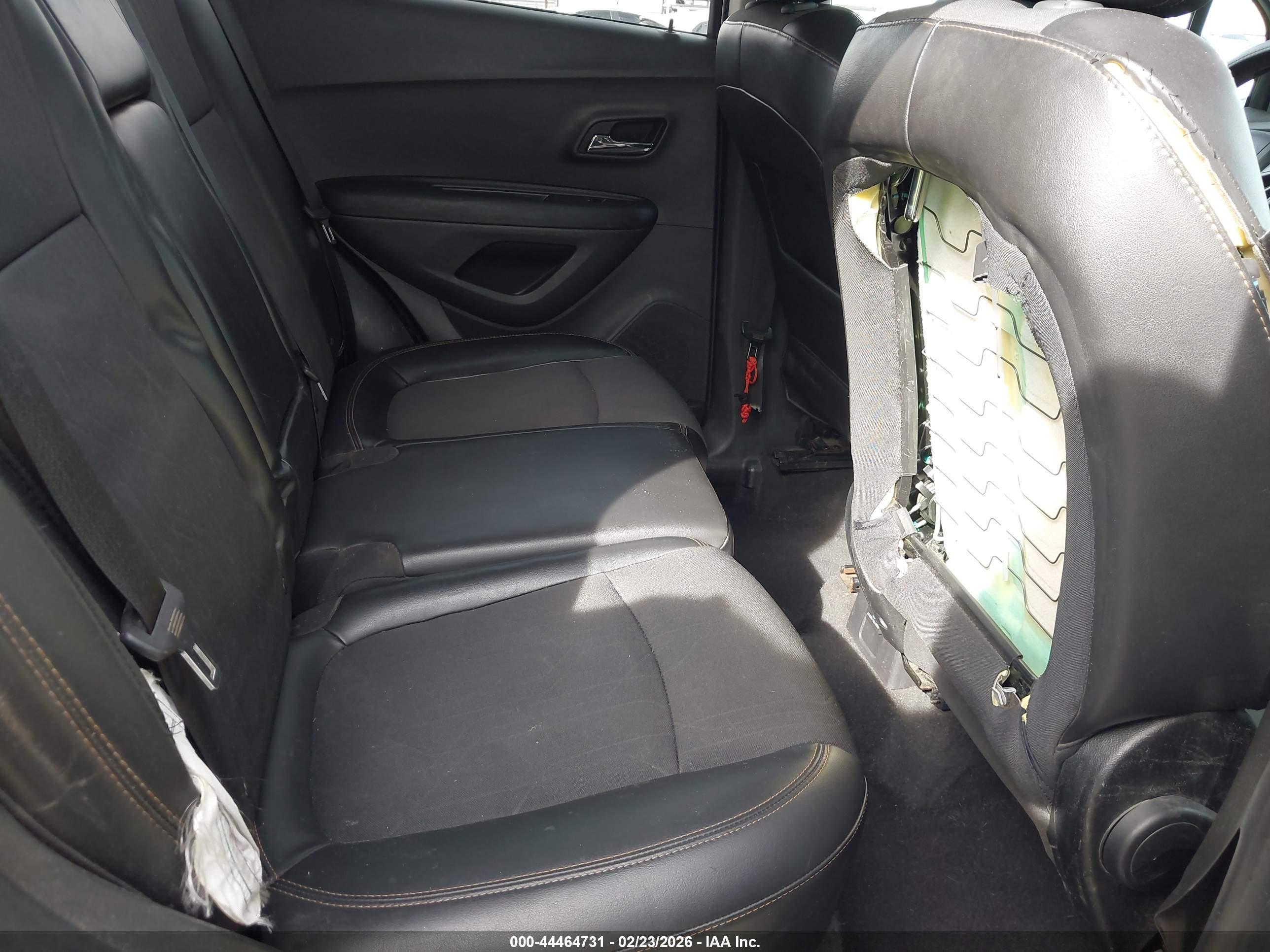 CHEVROLET TRAX image 8