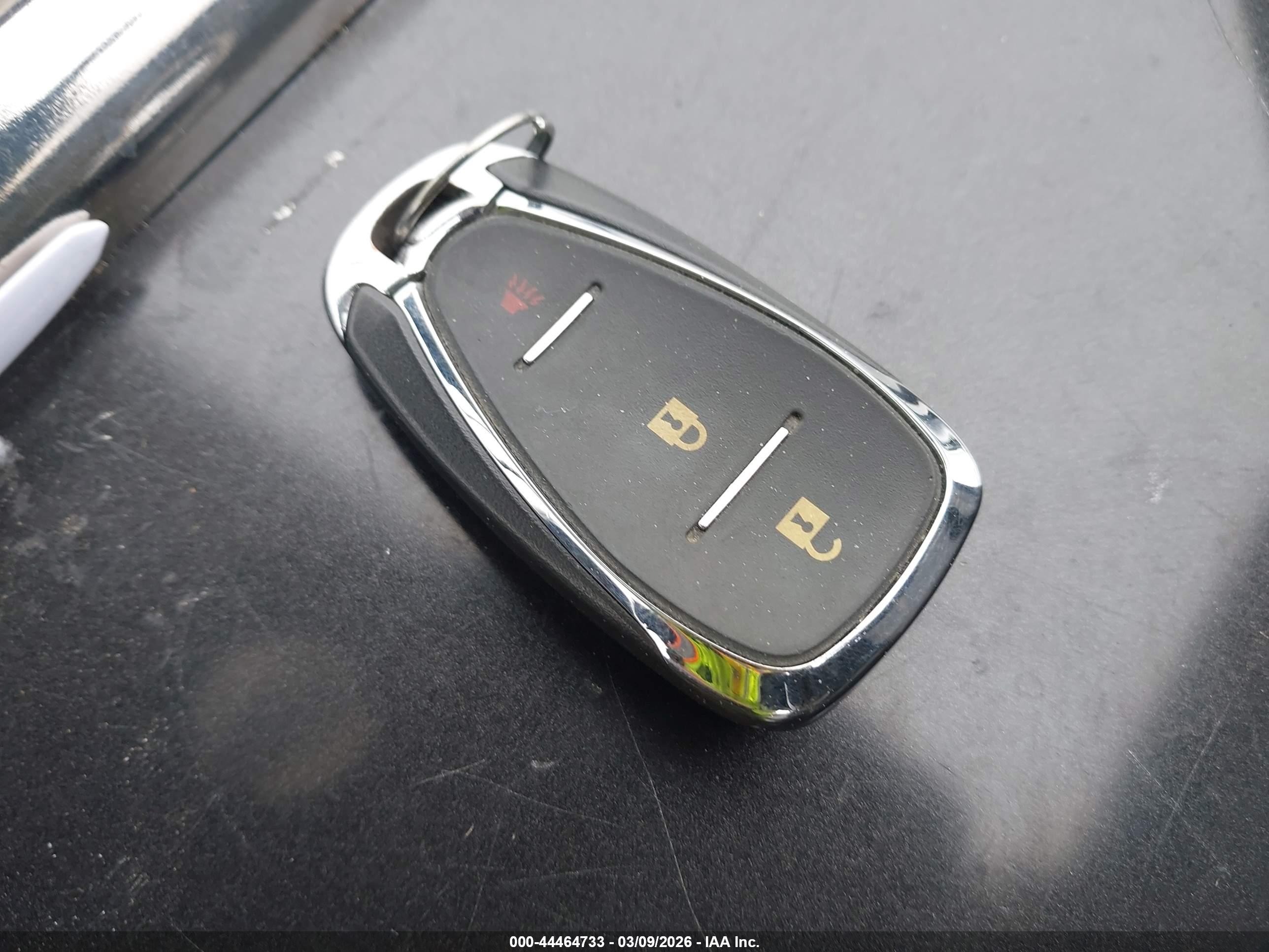 CHEVROLET EQUINOX image 11