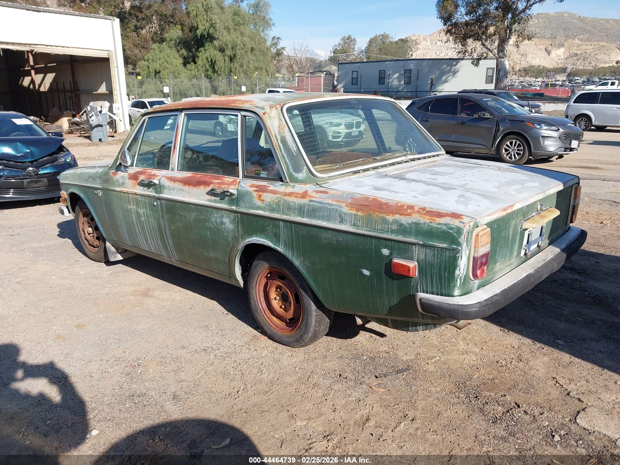 VOLVO 144 image 3