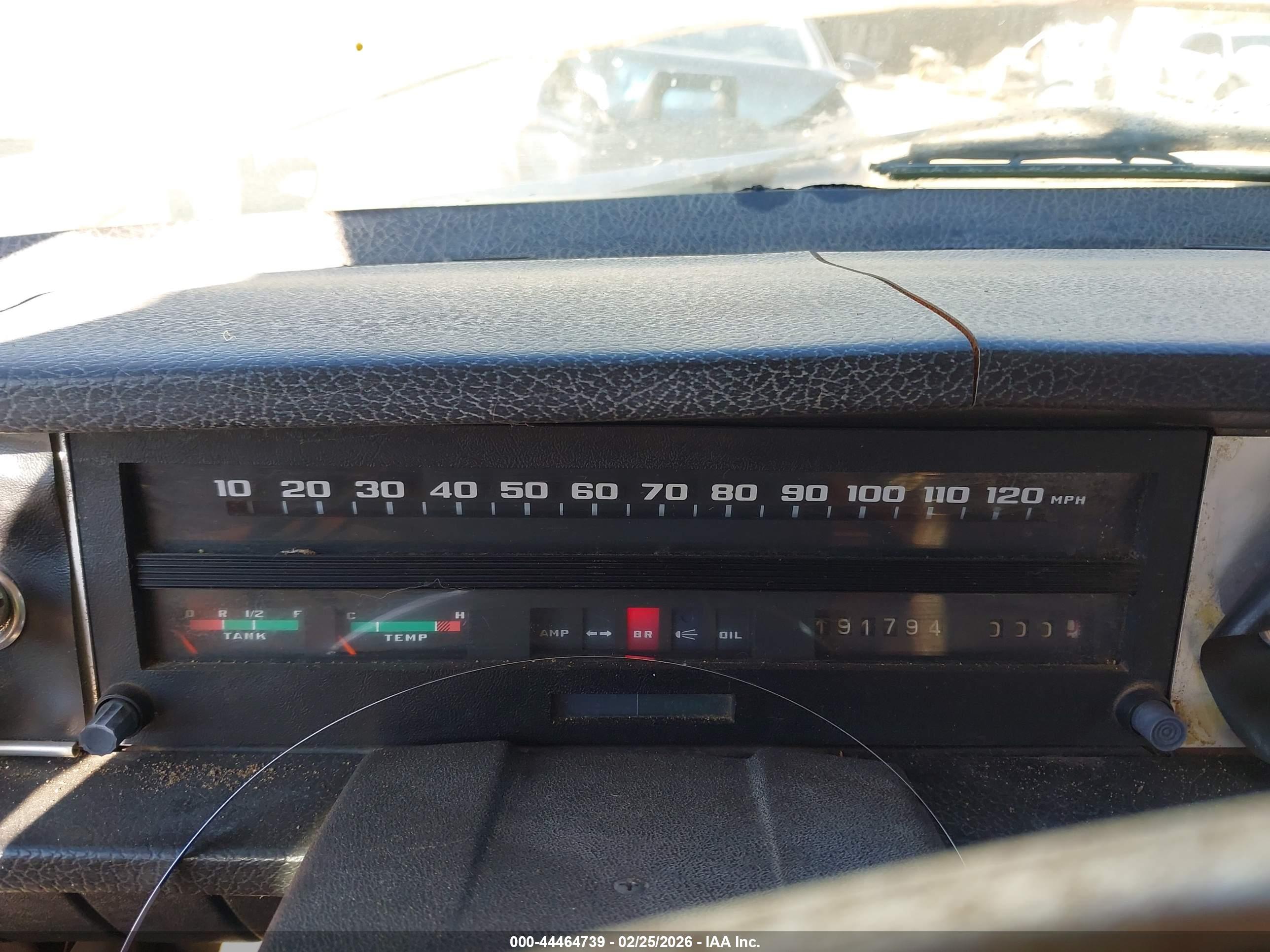 VOLVO 144 image 7