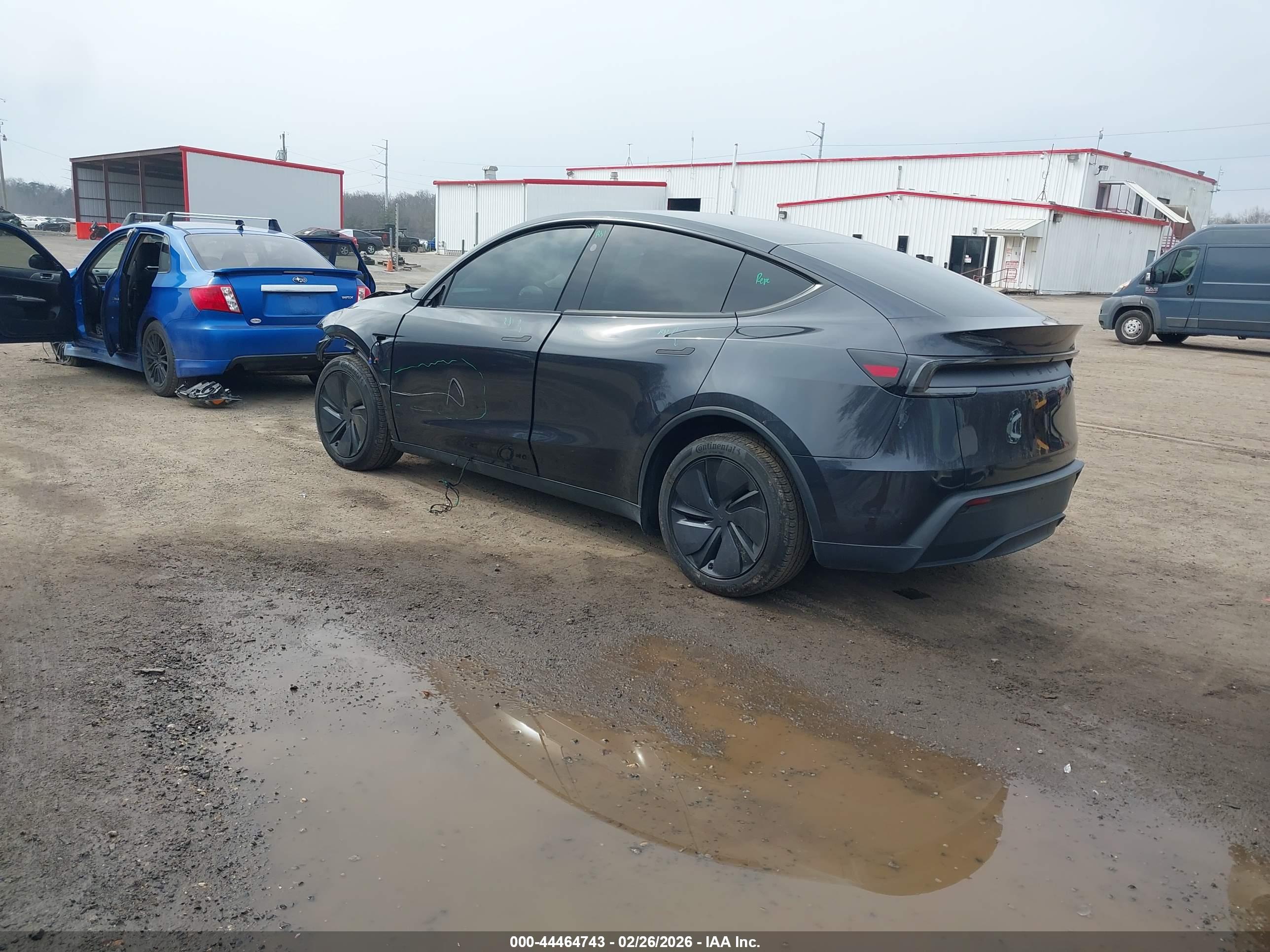 TESLA MODEL image 3
