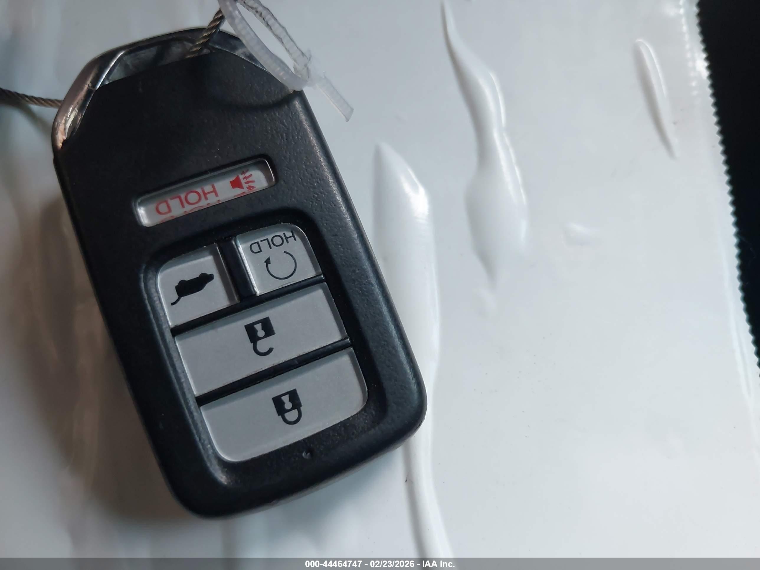 HONDA CR-V image 11