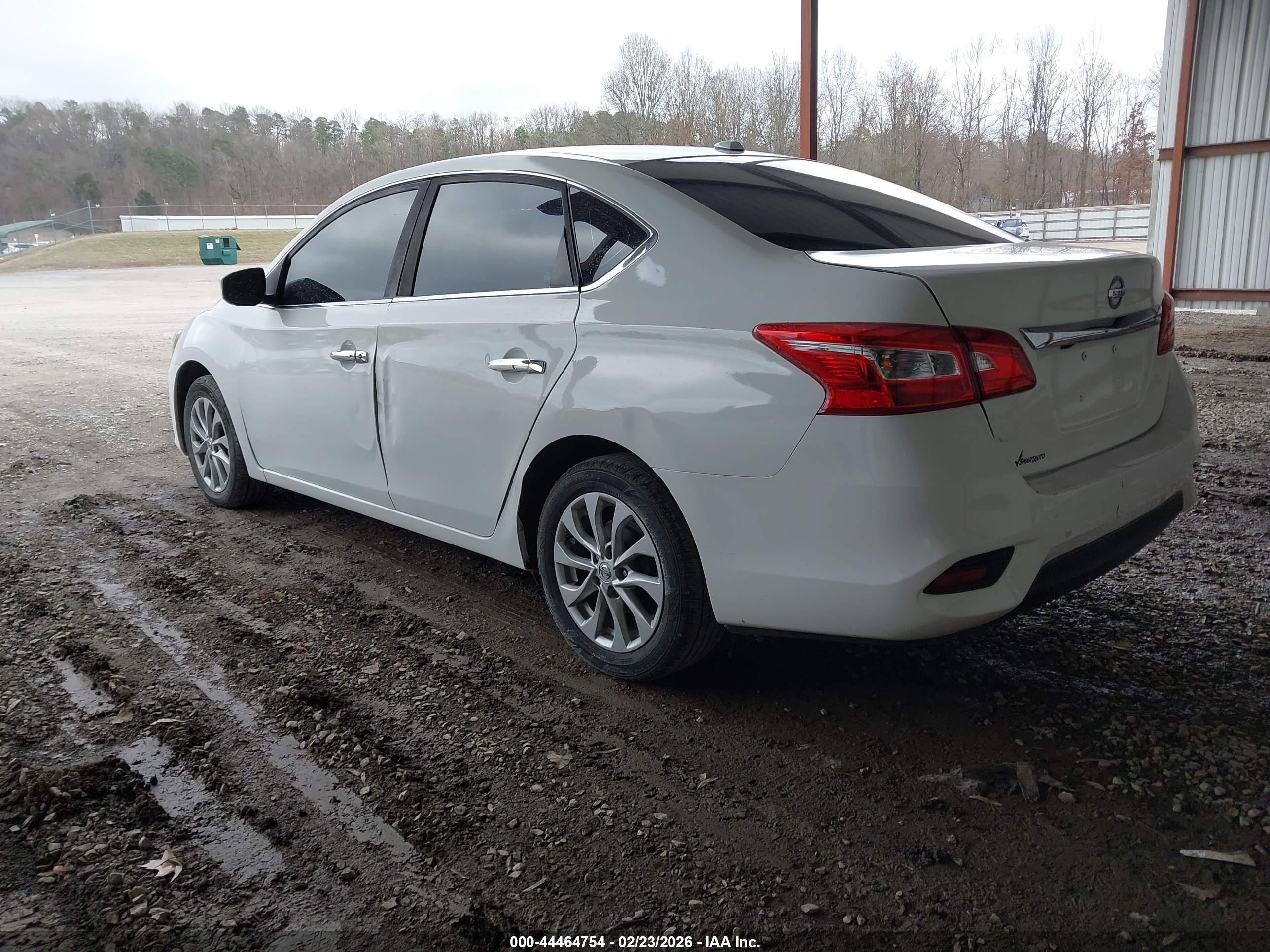 NISSAN SENTRA image 3