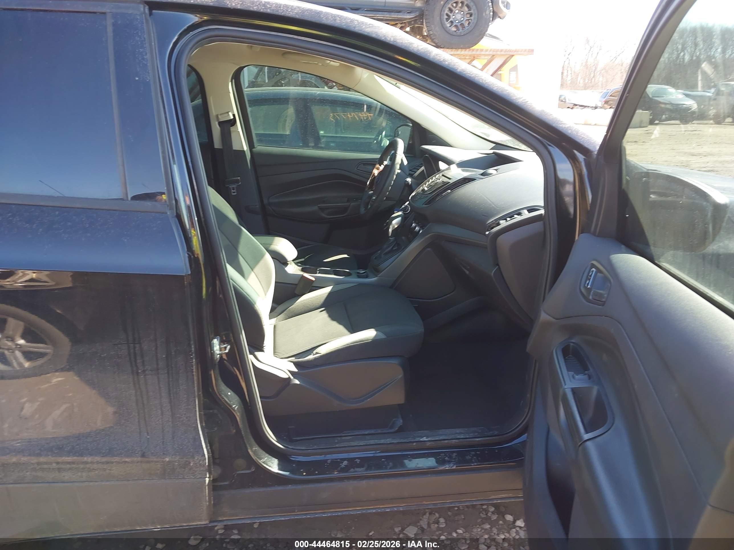 FORD ESCAPE image 5