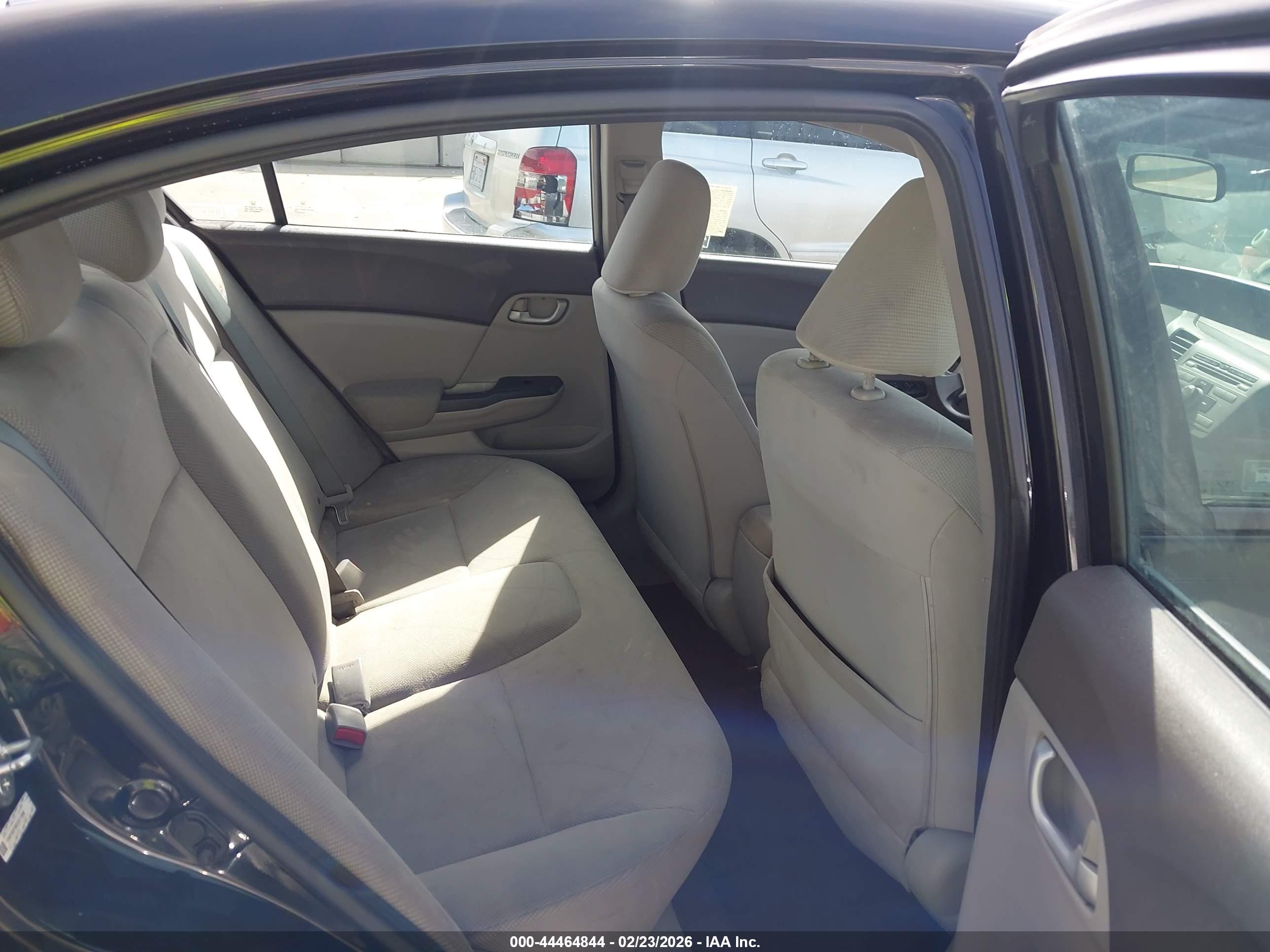 HONDA CIVIC image 8