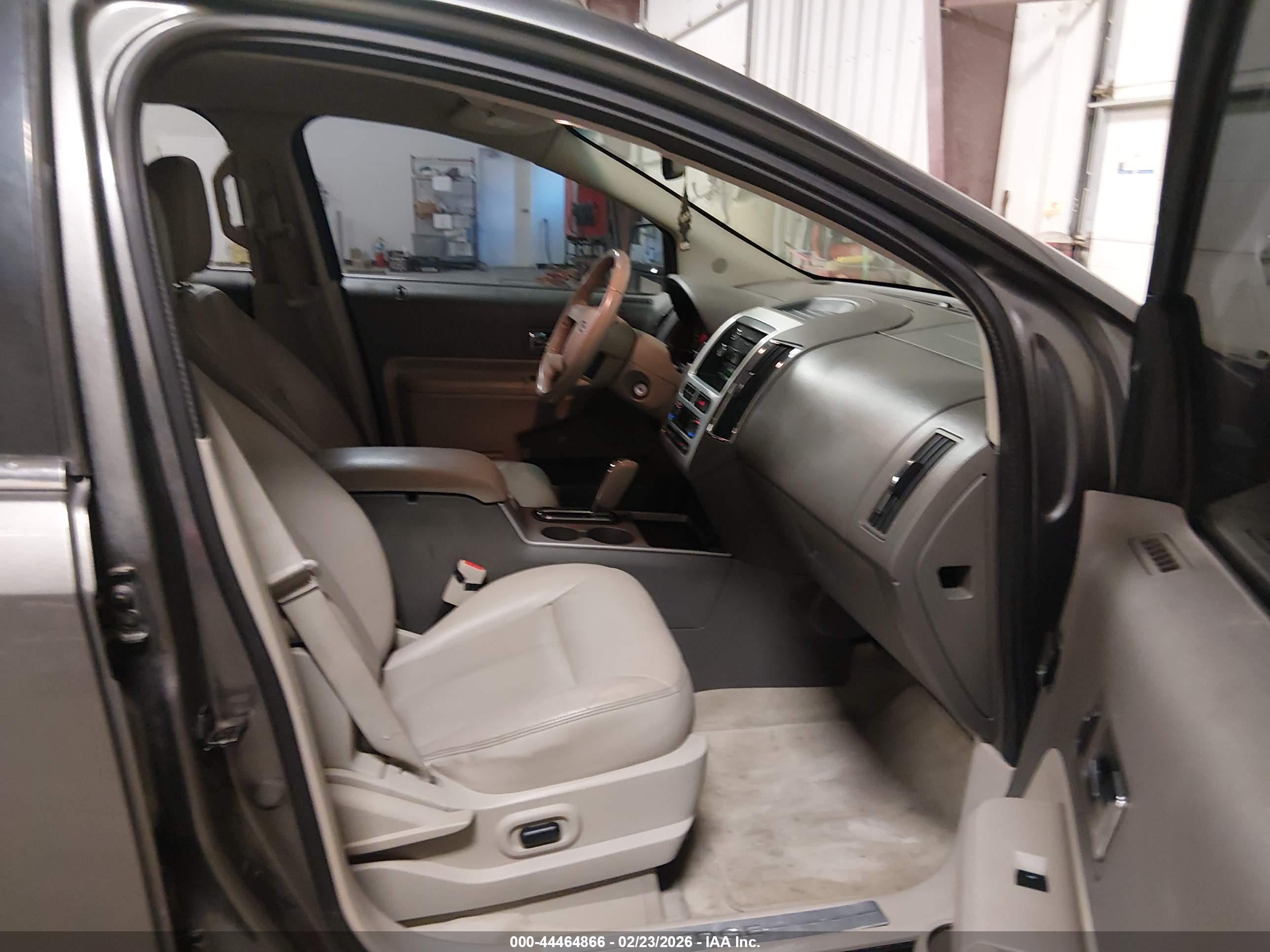 FORD EDGE image 5