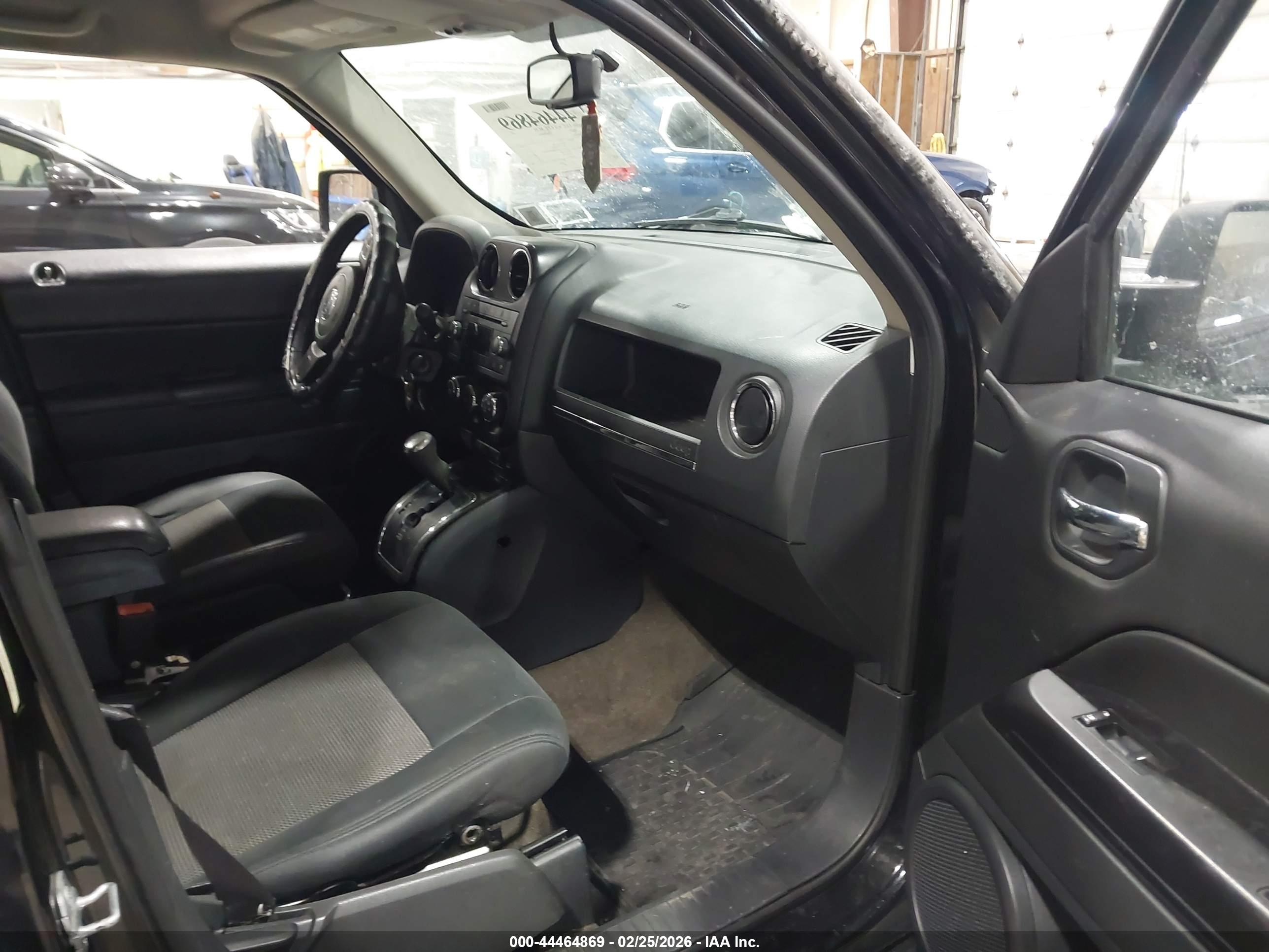 JEEP PATRIOT image 5