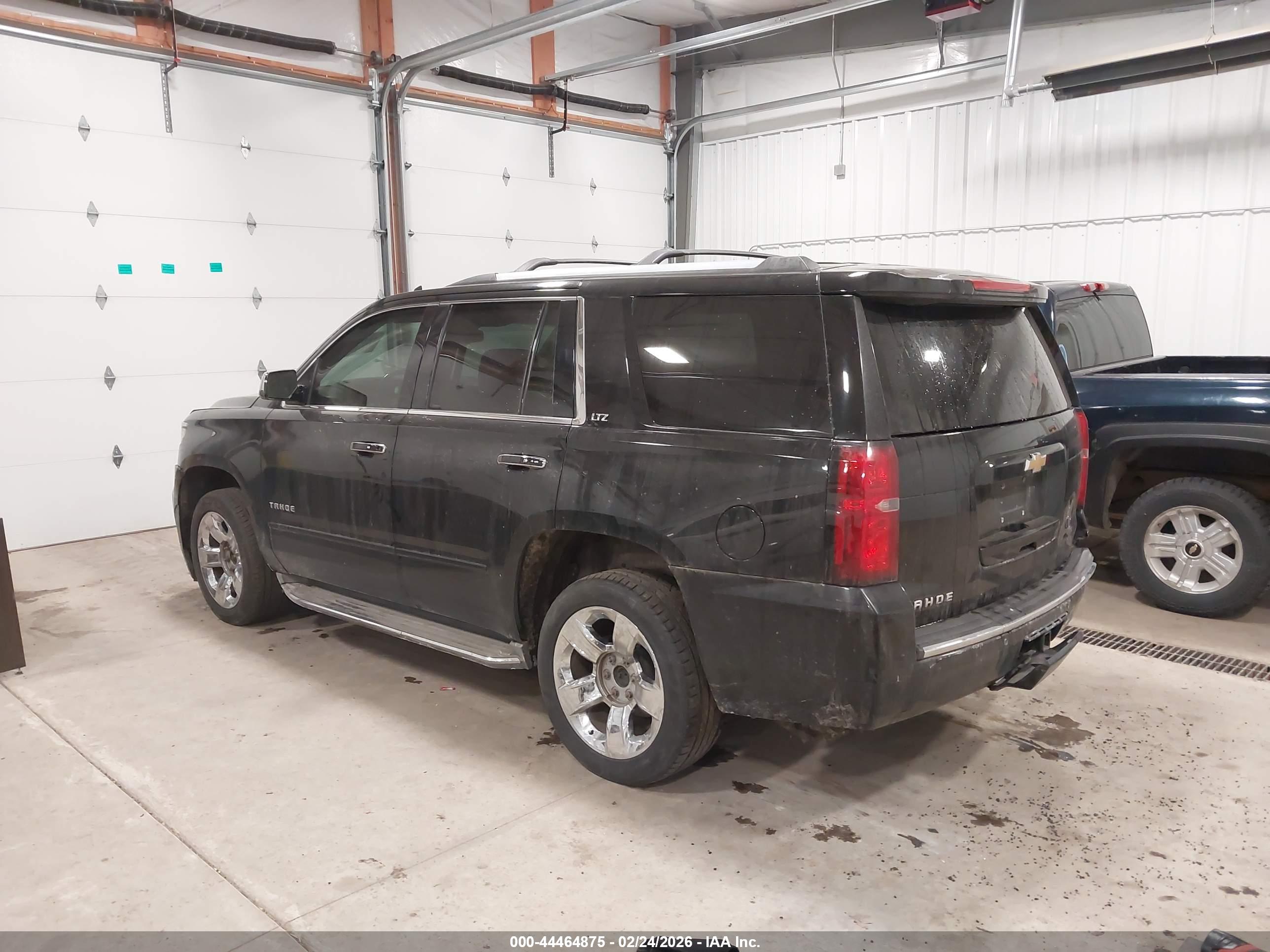 CHEVROLET TAHOE image 3