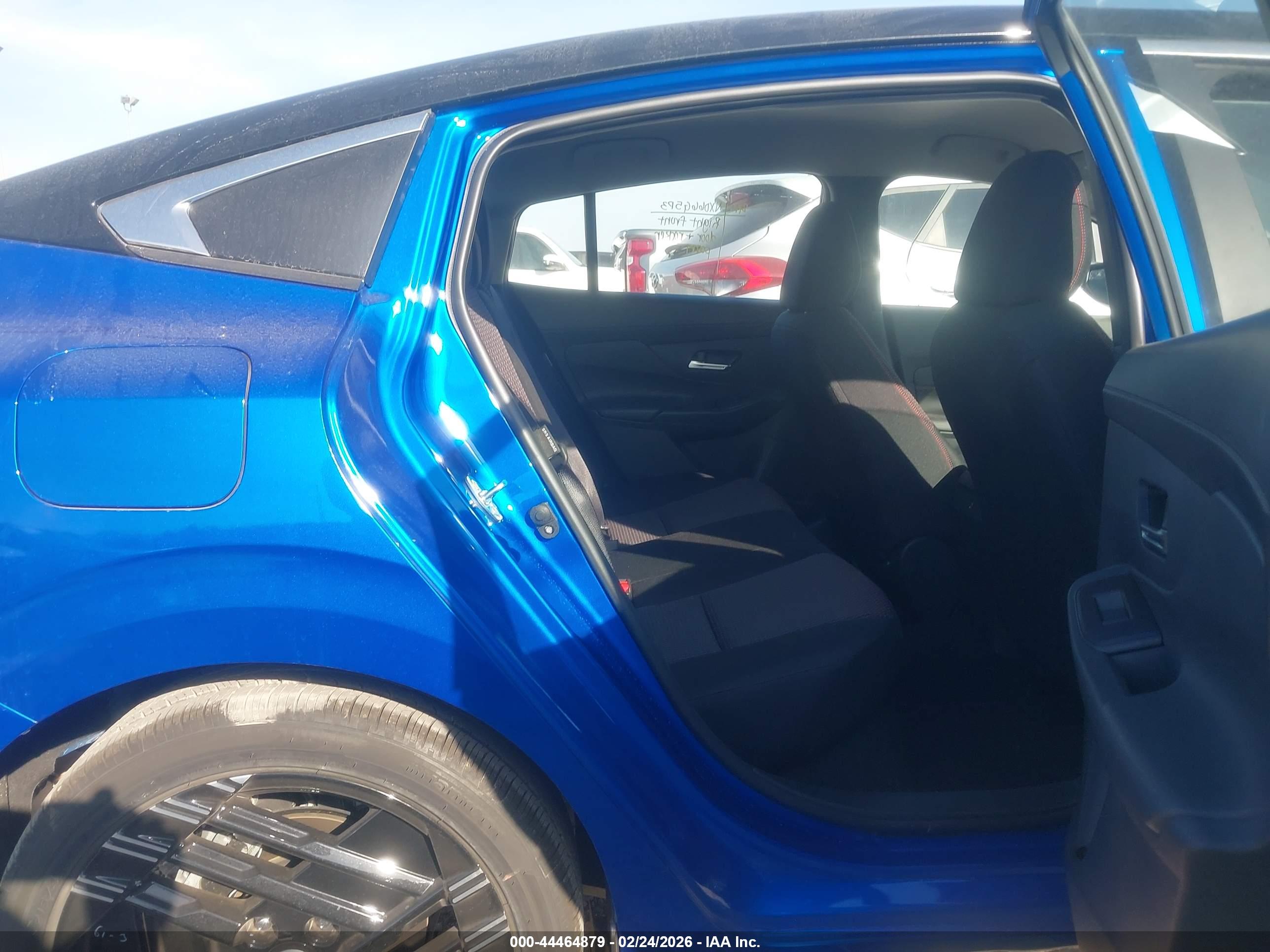 NISSAN SENTRA image 8